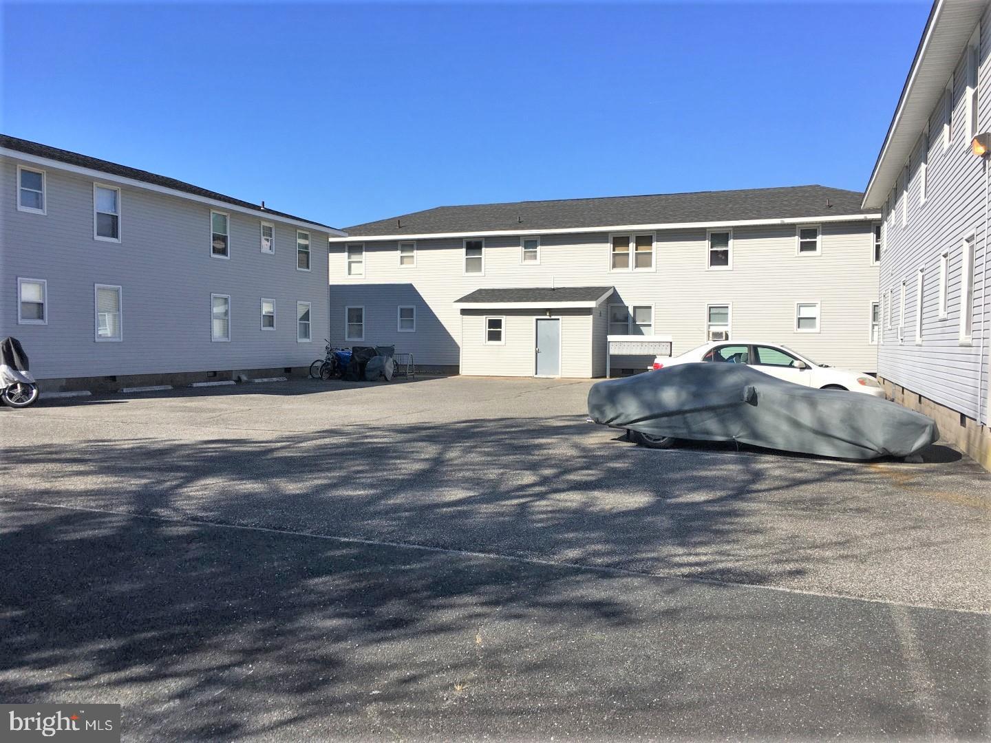 CAINE WOODS - Residential