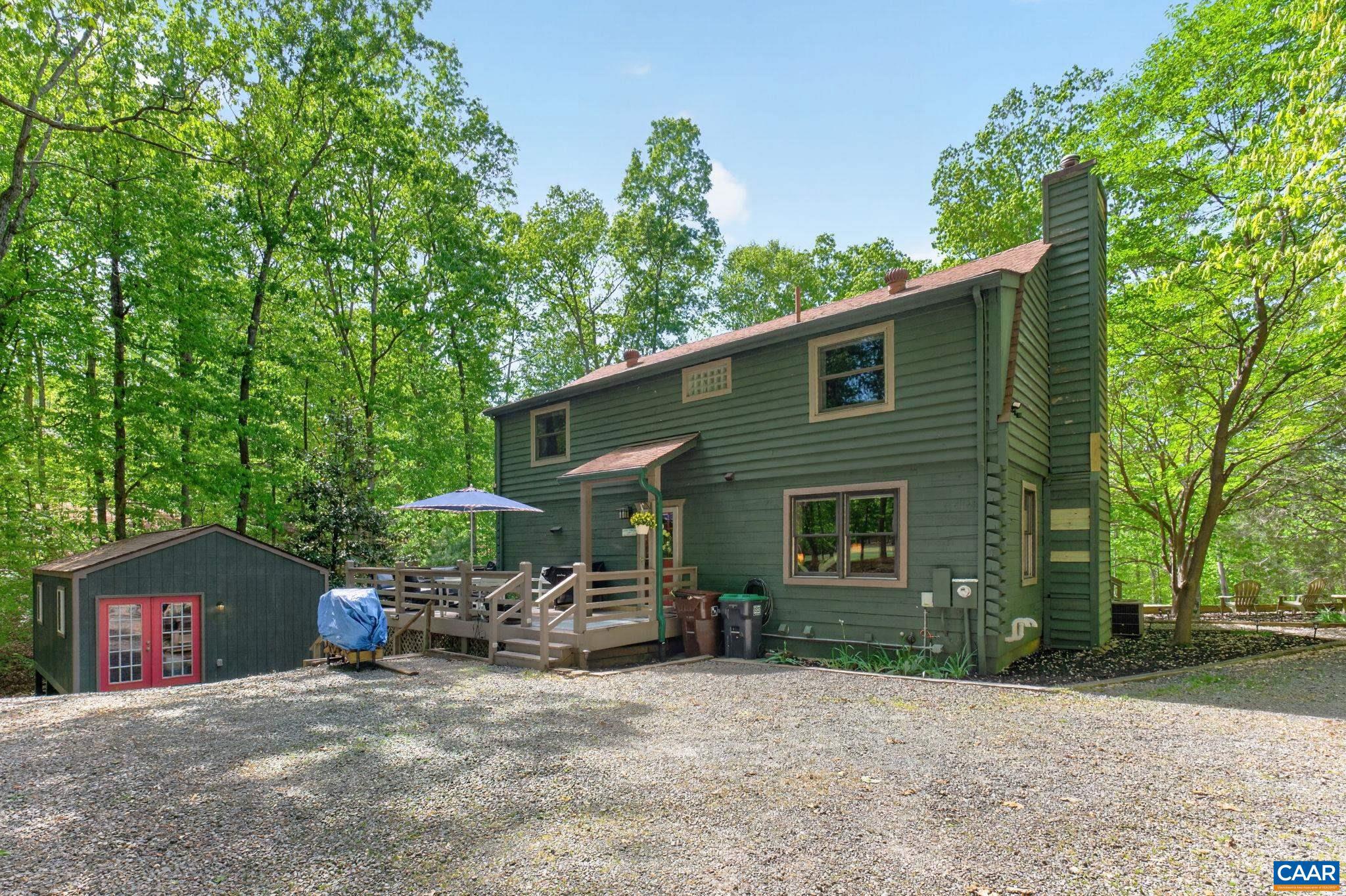 LAKE MONTICELLO - Residential