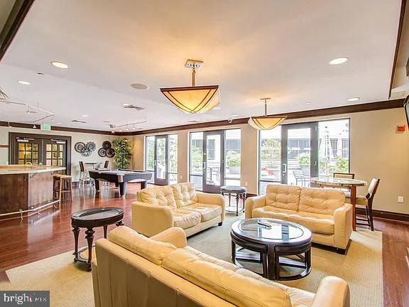 PALLADIAN - Residential