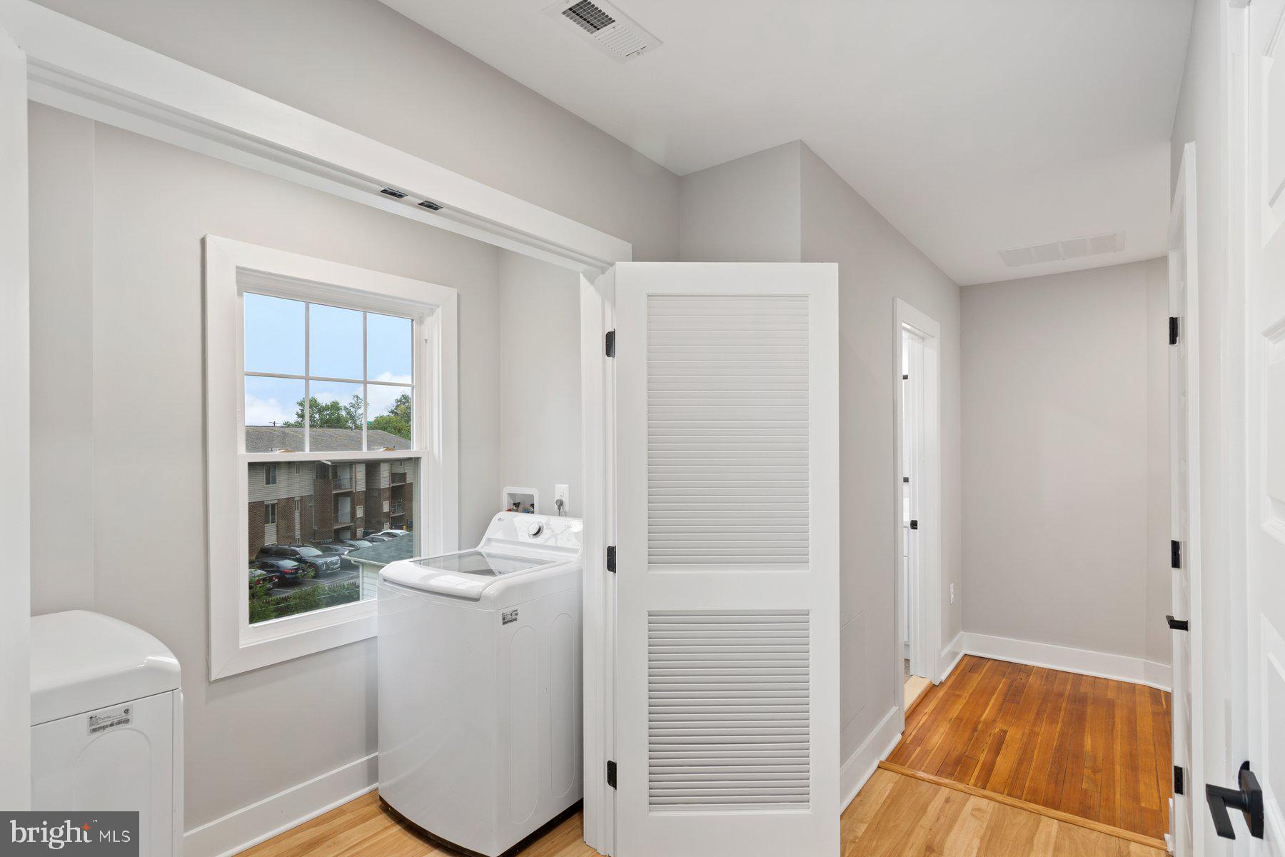 CATONSVILLE HEIGHTS - Residential