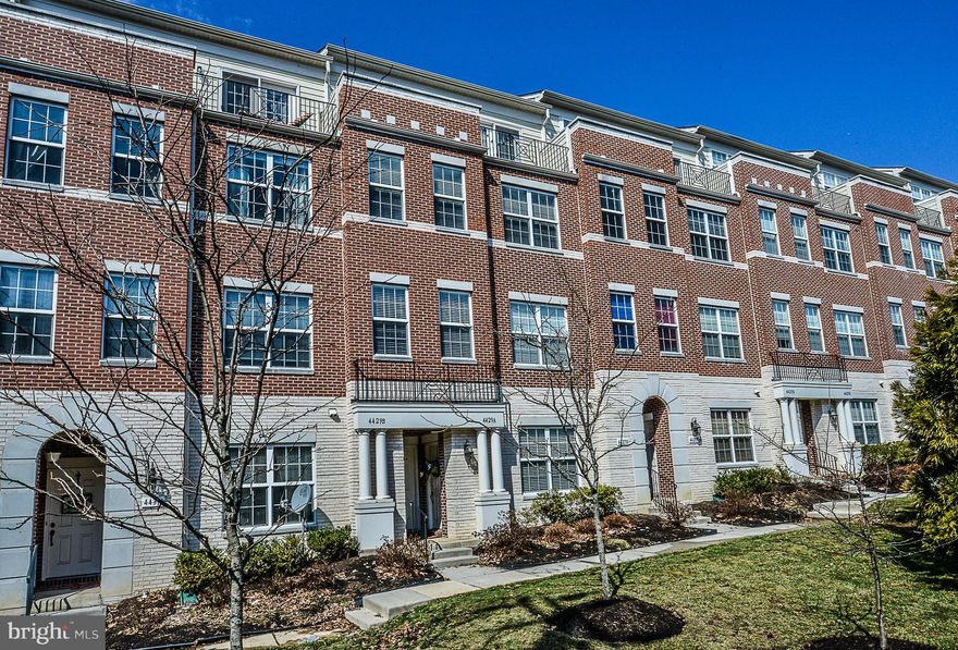 Fabulous Location!  Near Shopping, Whole Foods, Fairfax Gov Center,66,Fair Oaks Mall. Loaded with upgrades! Wood Floors main Lvl and Mstr BR. Gourmet Kitchen with Ceramic, Stainless and Granite. Mstr BA Ceramic, Granite. Plenty of space in bedroom area with Laundry on 2nd lvl. One Car Gar w/parking on Pad! Must call first!