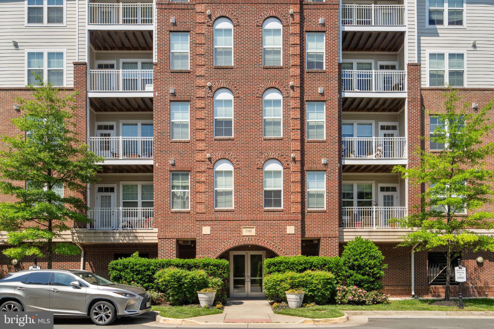 3160 JOHN GLENN STREET 501