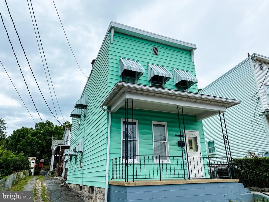 What a bargain! Family owned since the 1950's, this home has been meticulously maintained for decades! 3 bedrooms, 1 bathroom, main level laundry, small yard, one car garage, covered patio,  lovely porch, and so much more!! Don't miss this one!