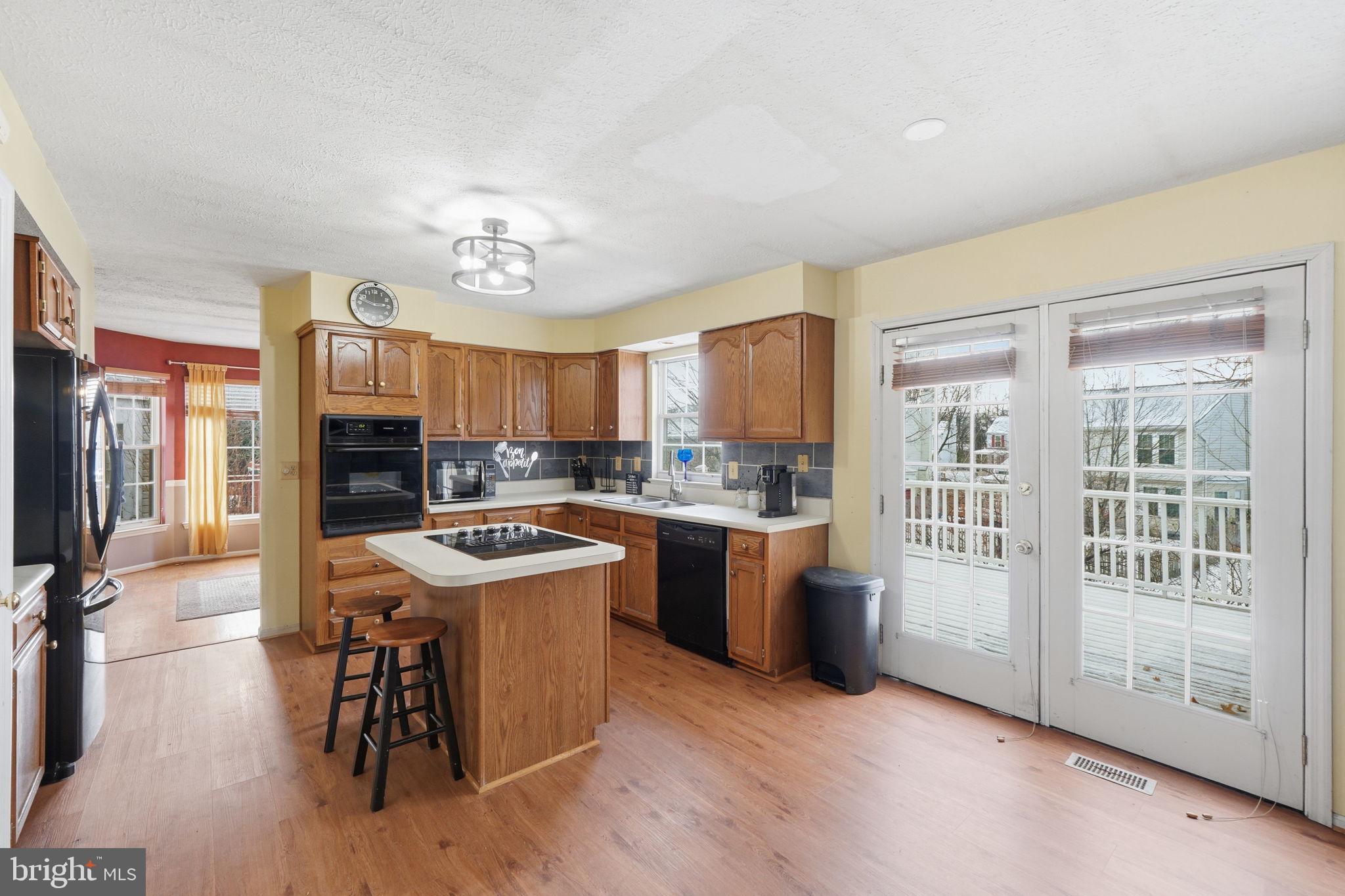 OVERLOOK - Residential