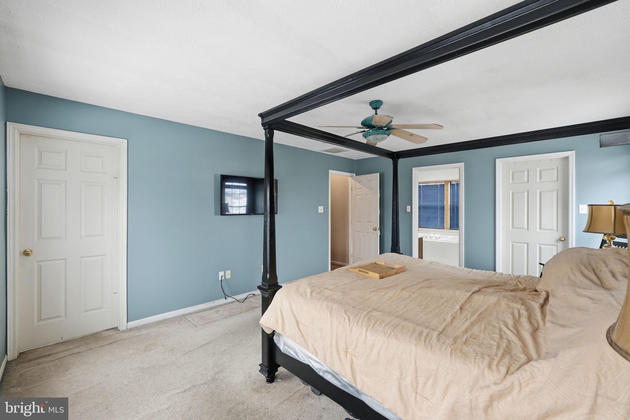 OVERLOOK - Residential