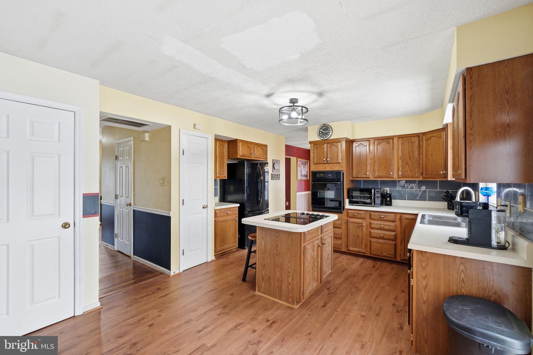 OVERLOOK - Residential