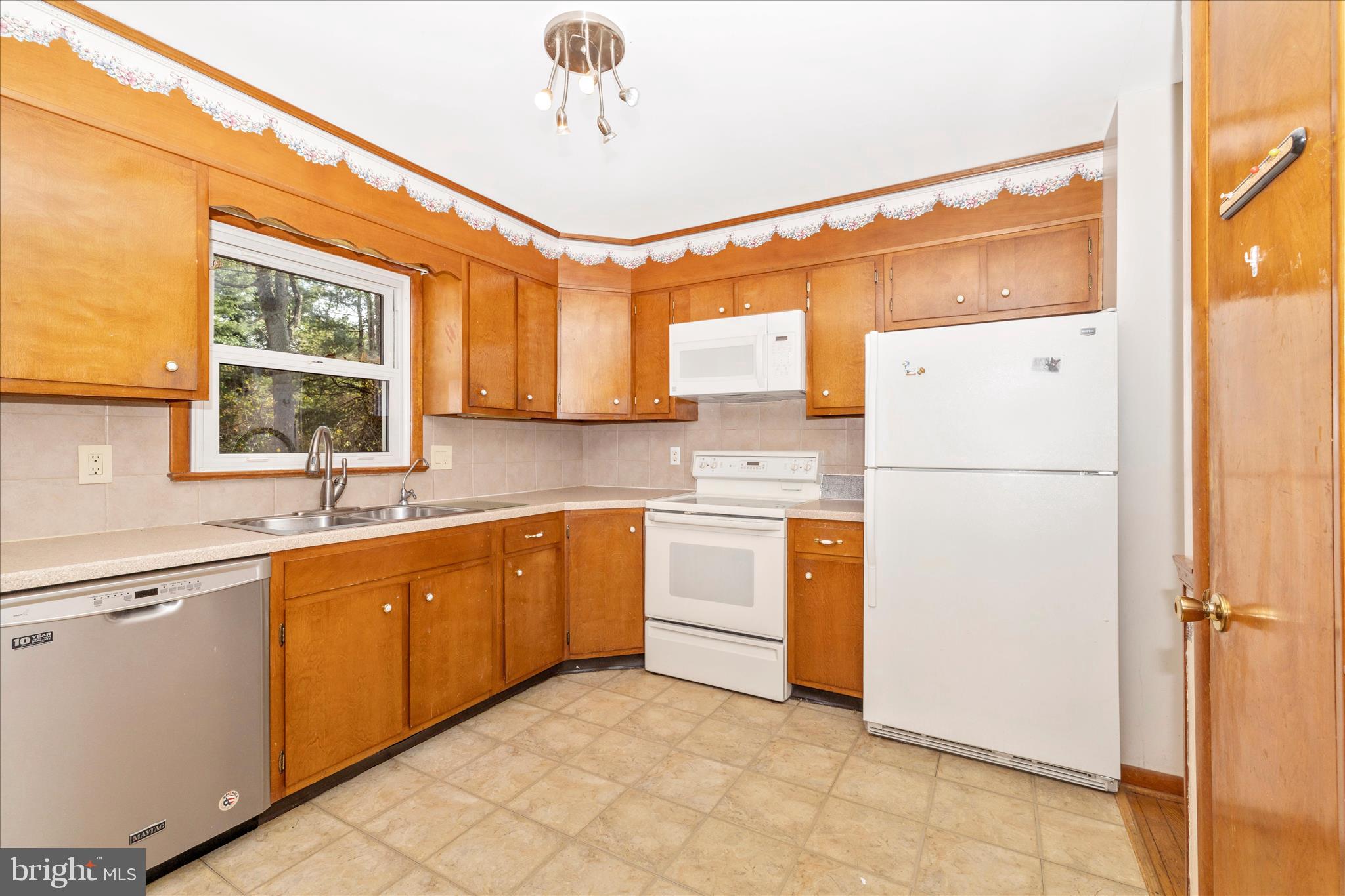 BRIGHTWOOD ACRES - Residential