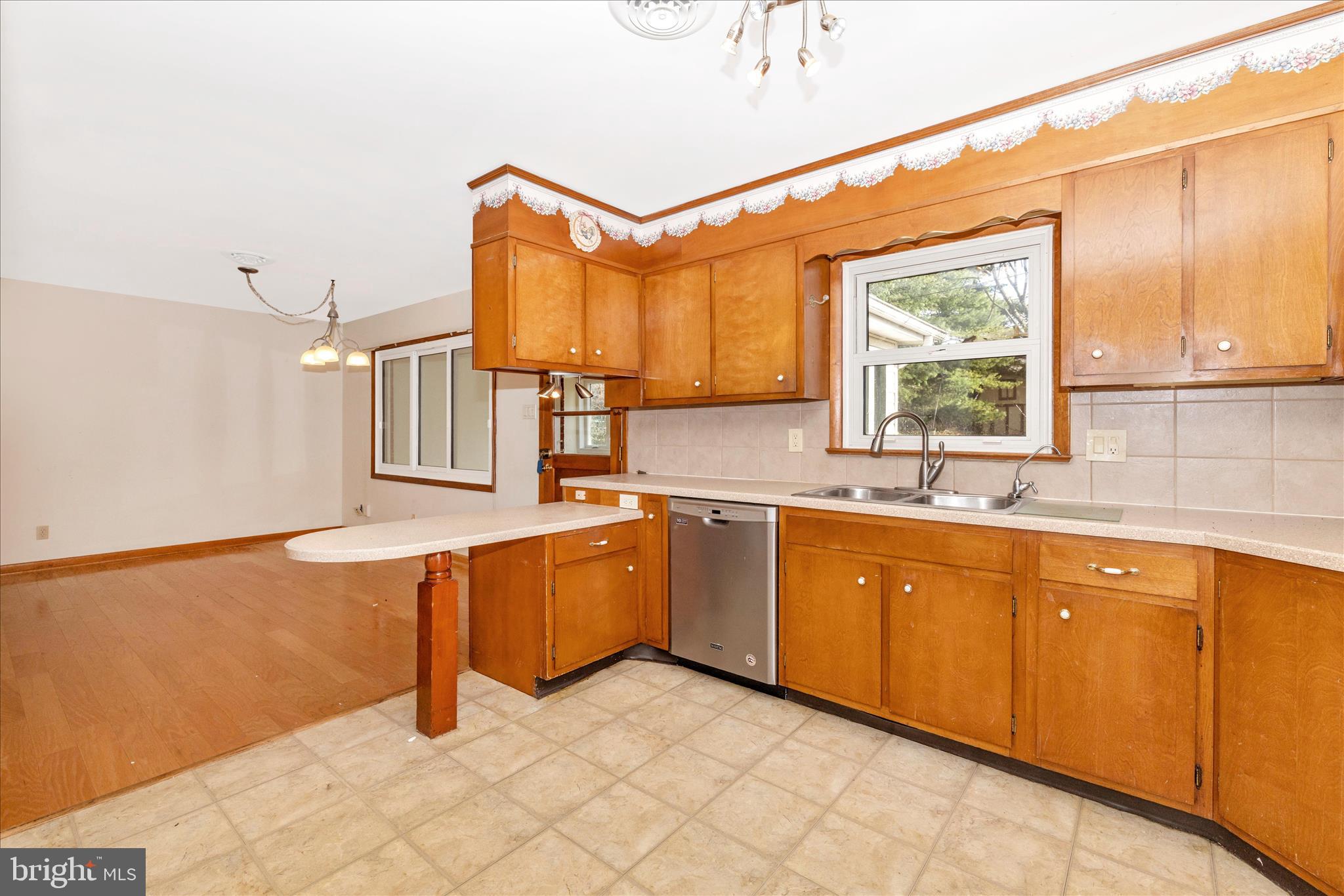 BRIGHTWOOD ACRES - Residential