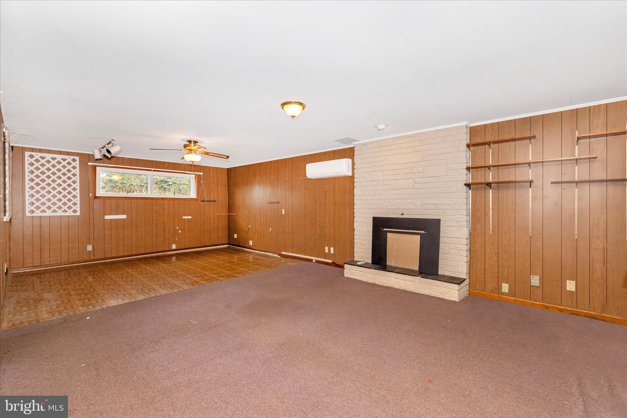 BRIGHTWOOD ACRES - Residential