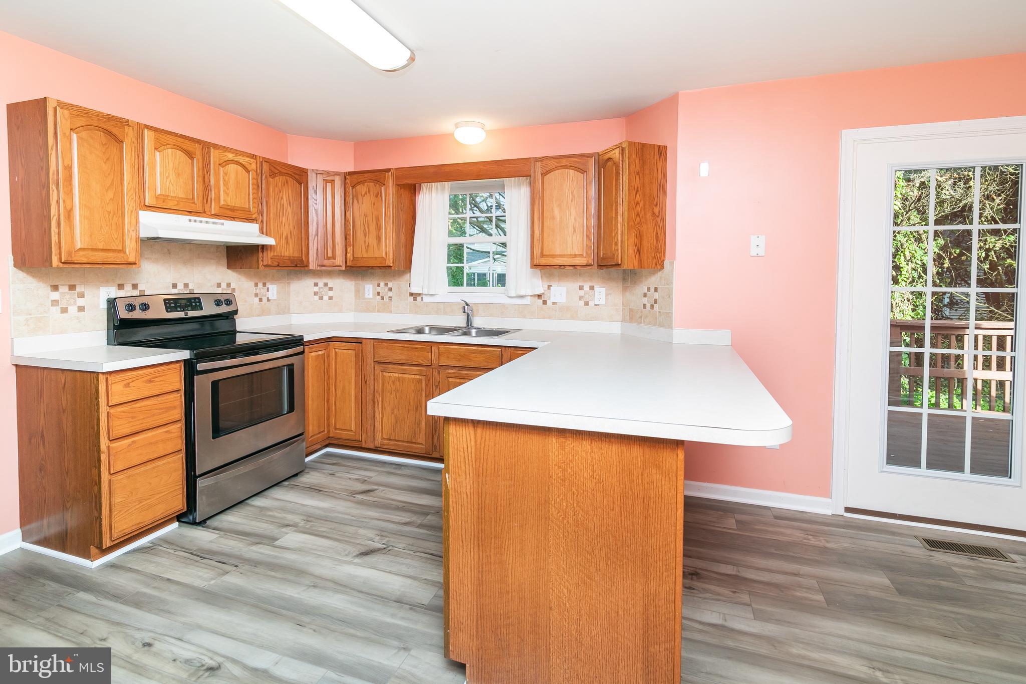 HARBOR POINTE - Residential