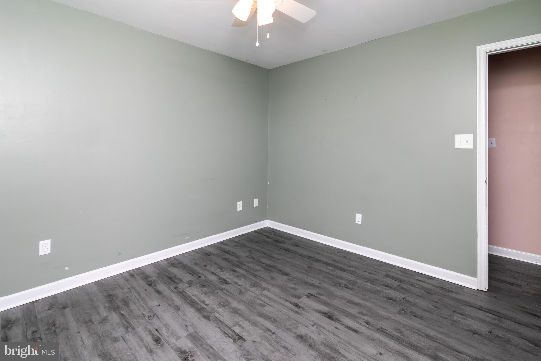 HARBOR POINTE - Residential