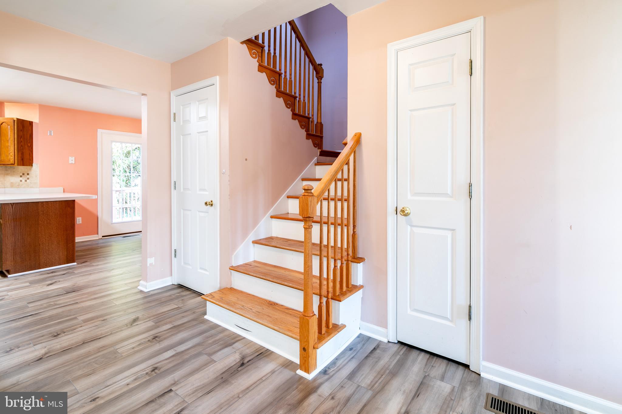 HARBOR POINTE - Residential