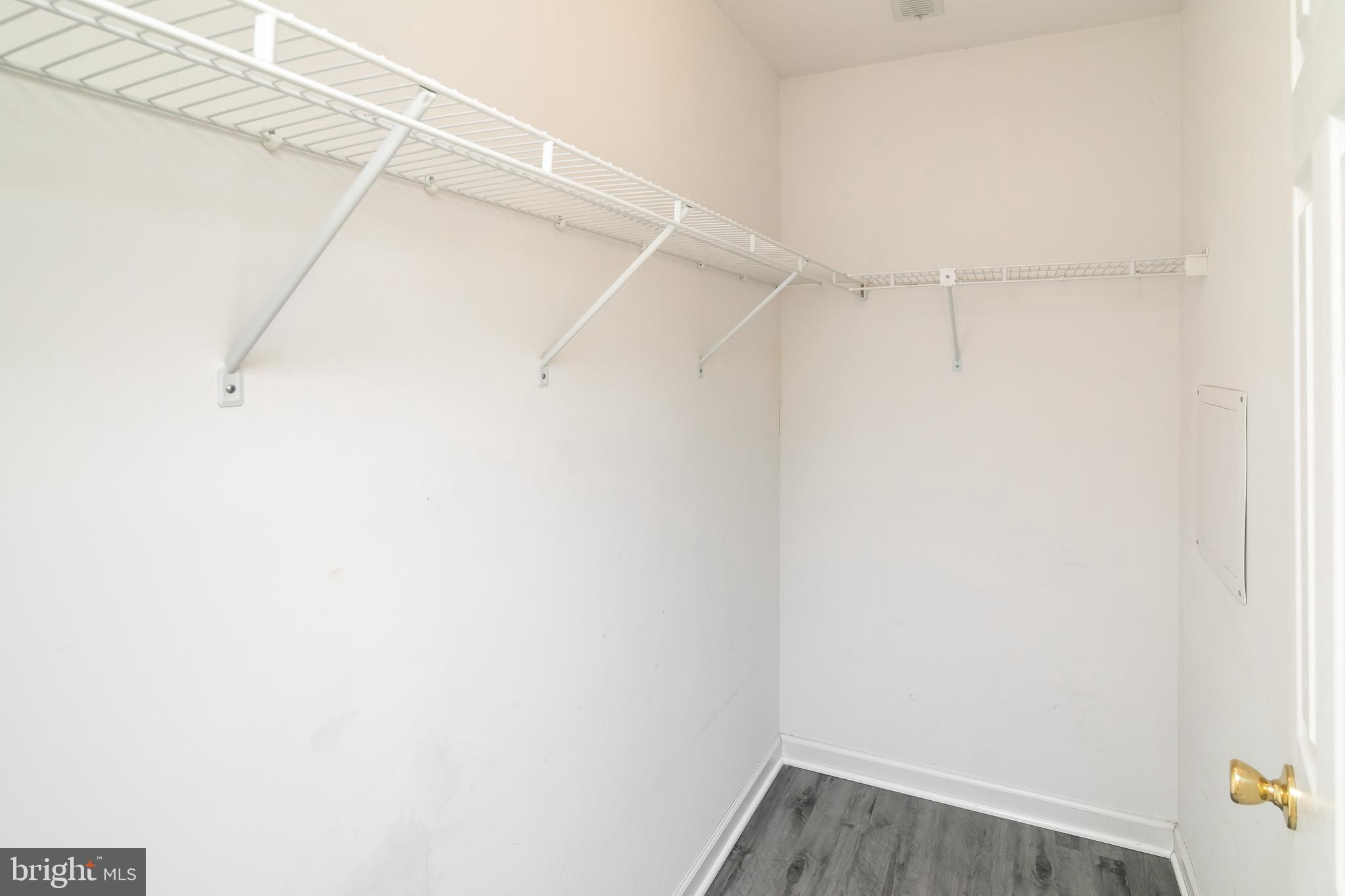 HARBOR POINTE - Residential