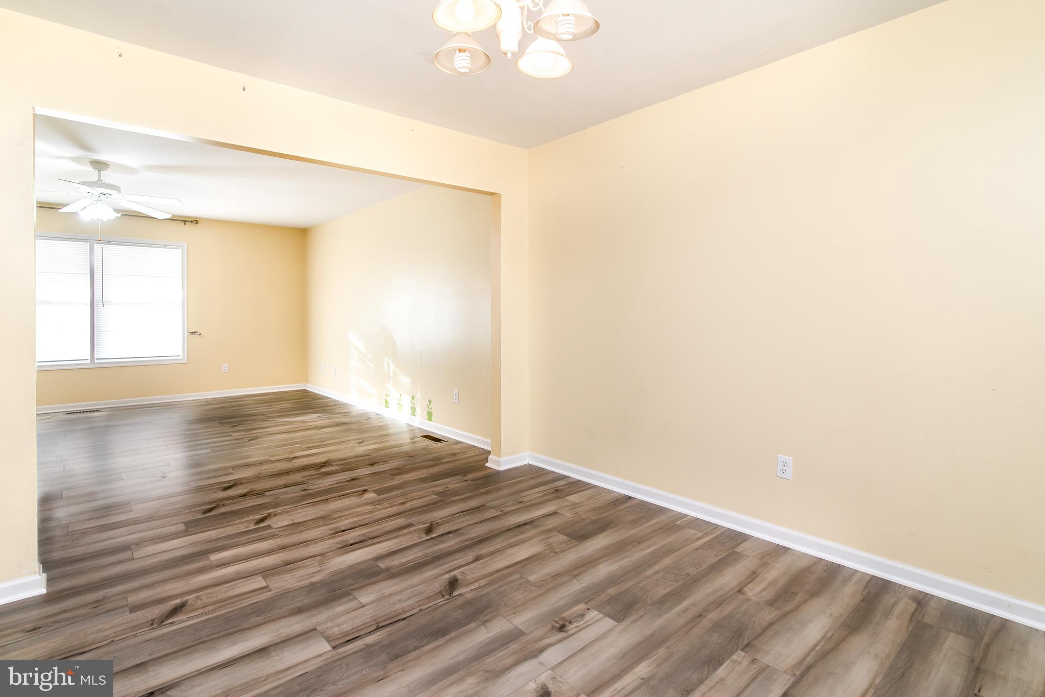 HARBOR POINTE - Residential