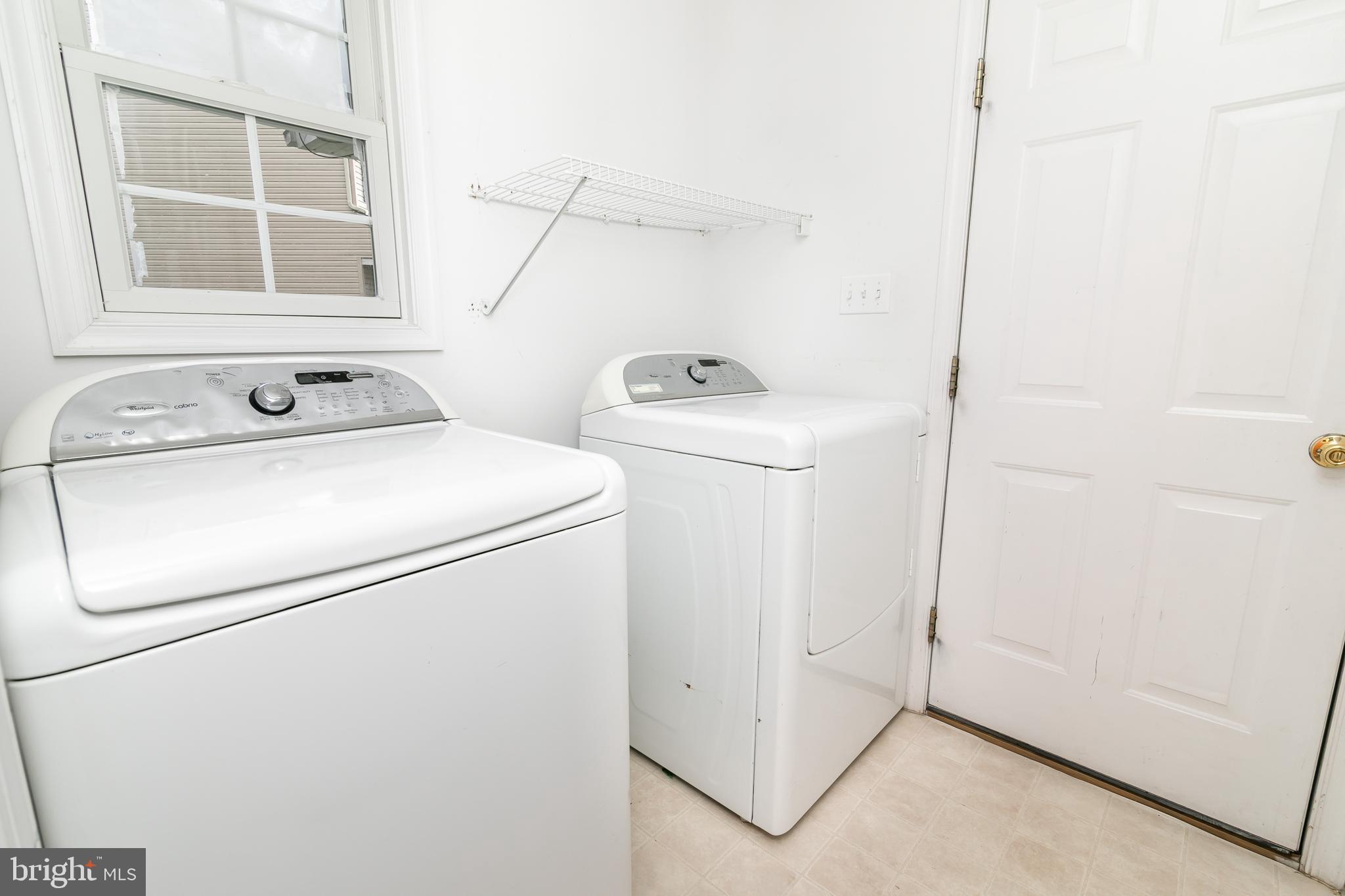 HARBOR POINTE - Residential