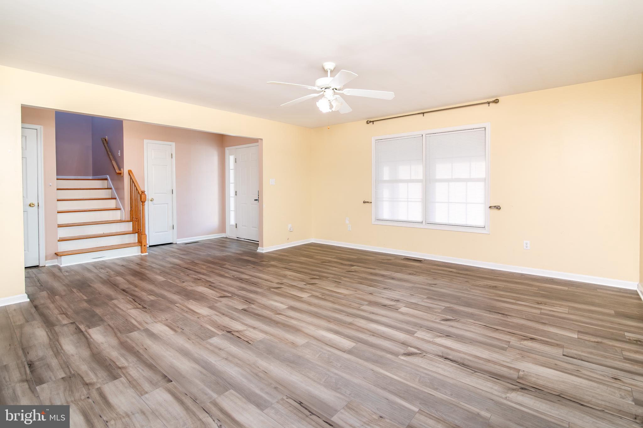 HARBOR POINTE - Residential