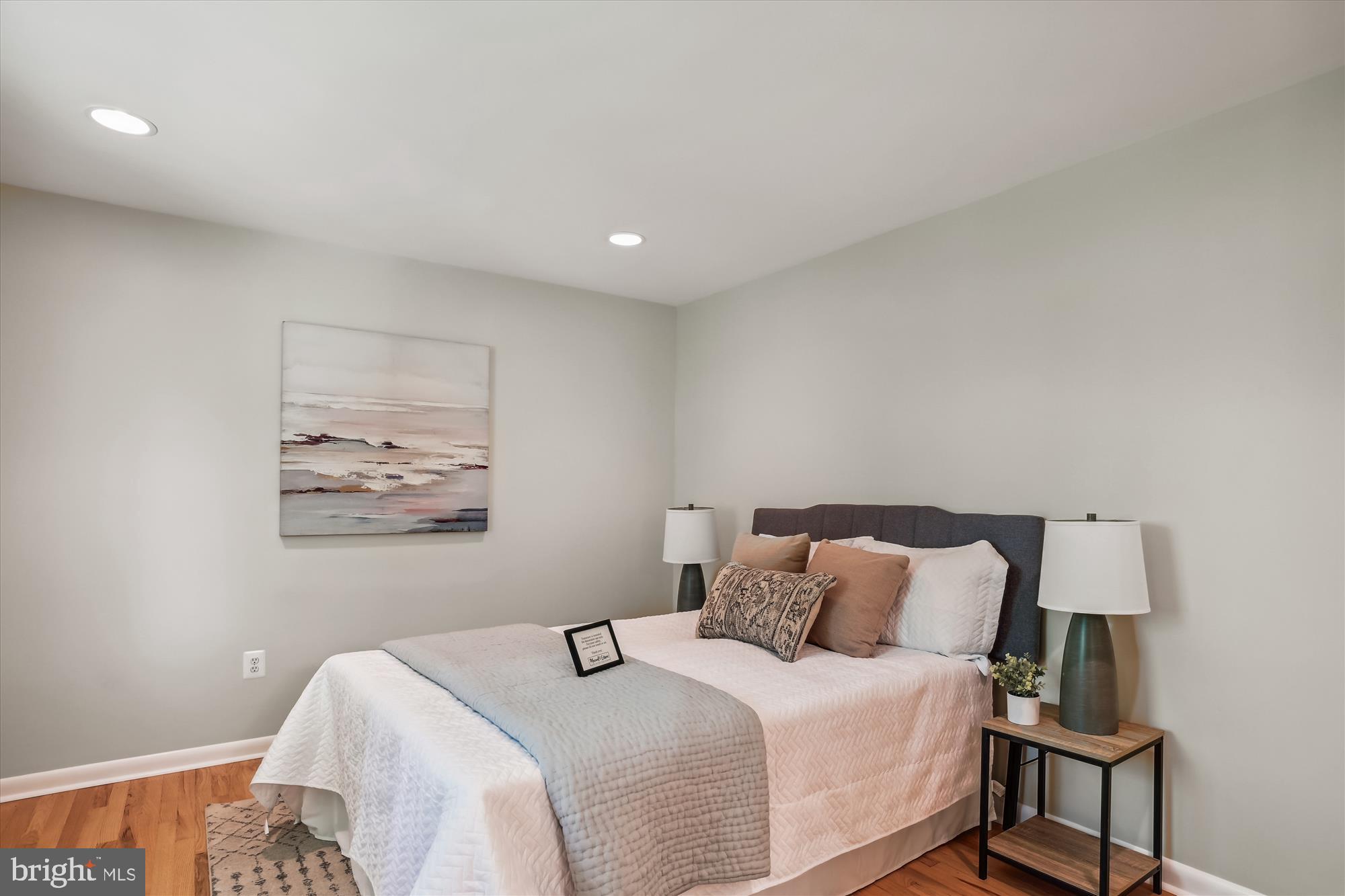 OAK FOREST - Residential