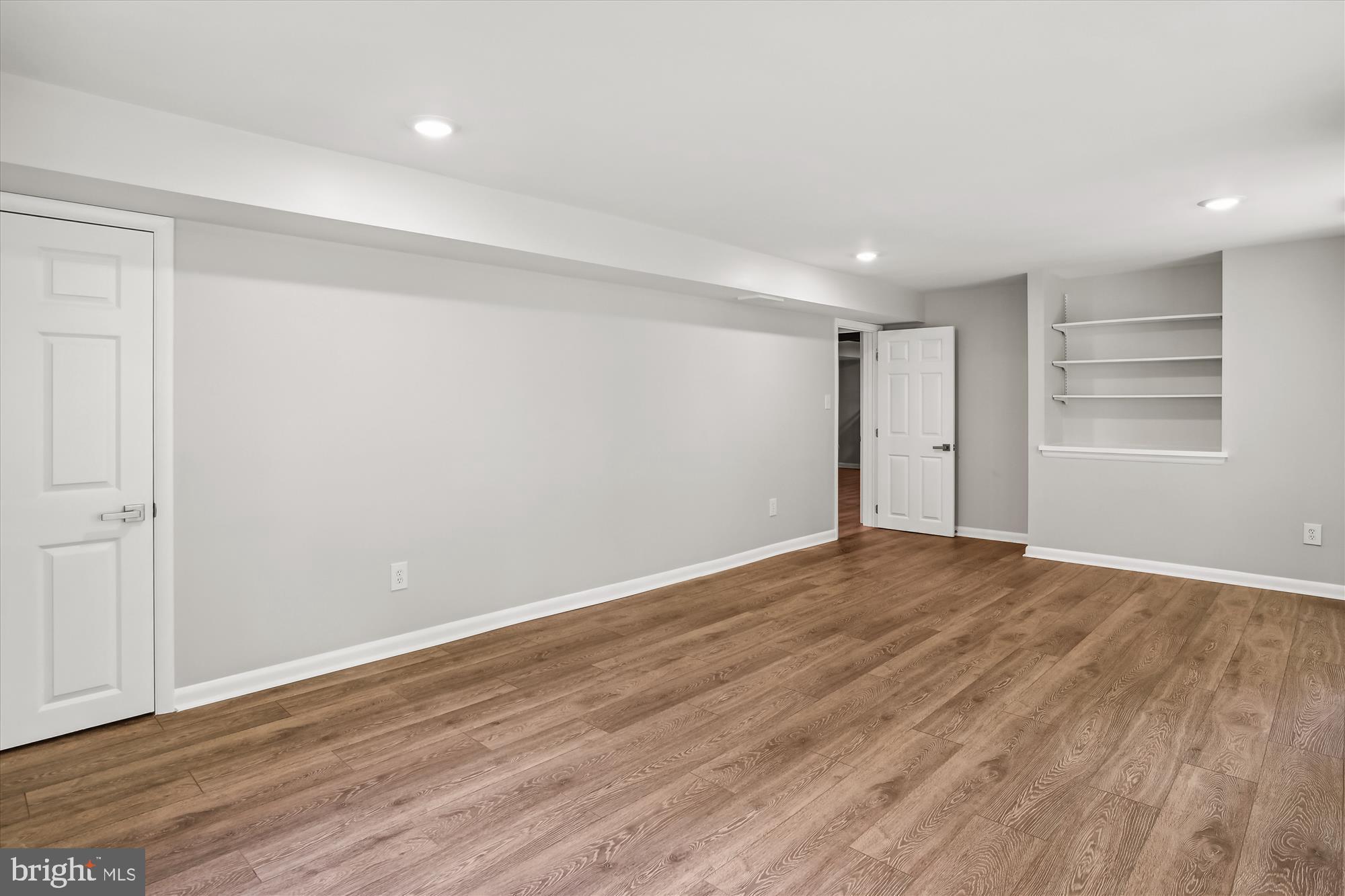 OAK FOREST - Residential