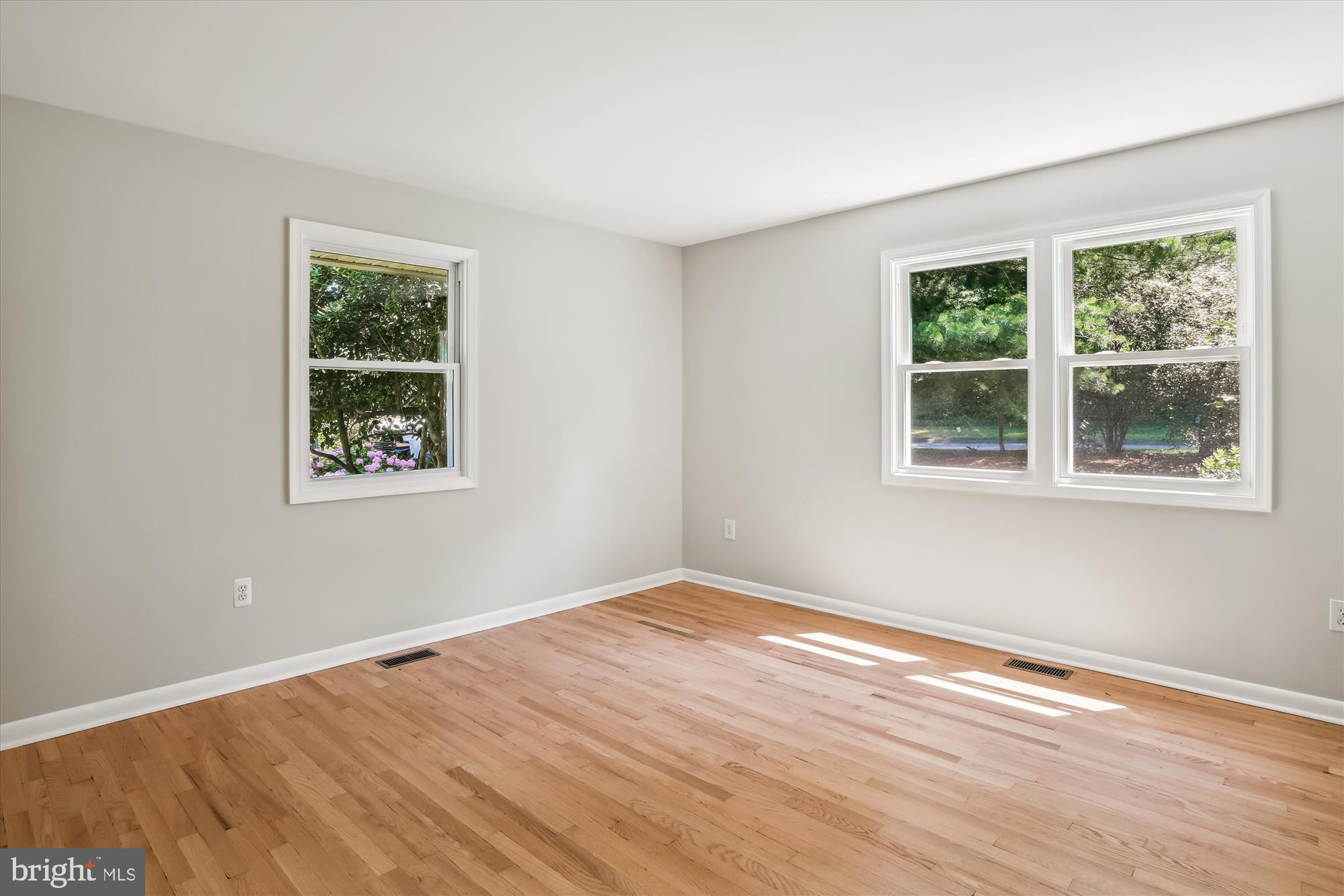 OAK FOREST - Residential