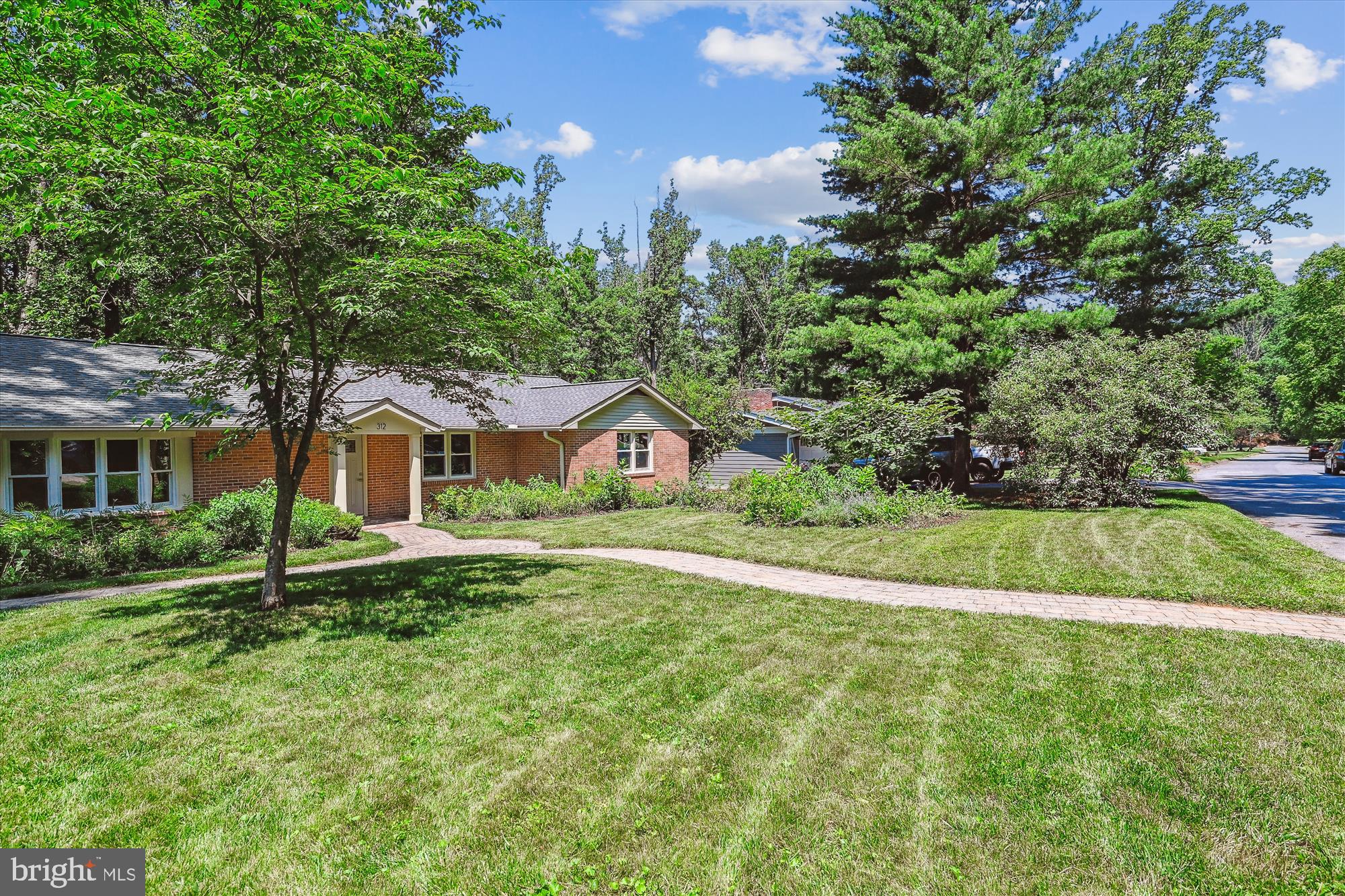 OAK FOREST - Residential