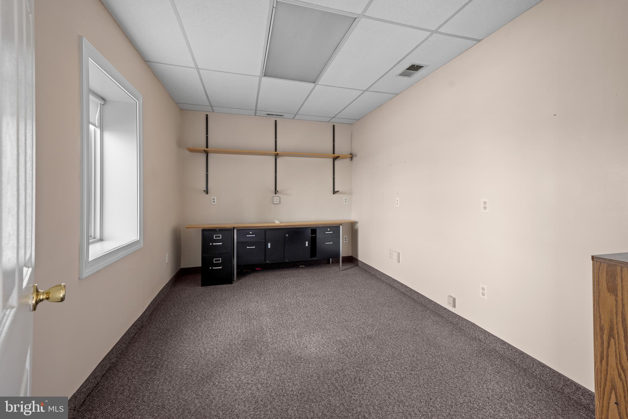 901 CROWN POINT ROAD