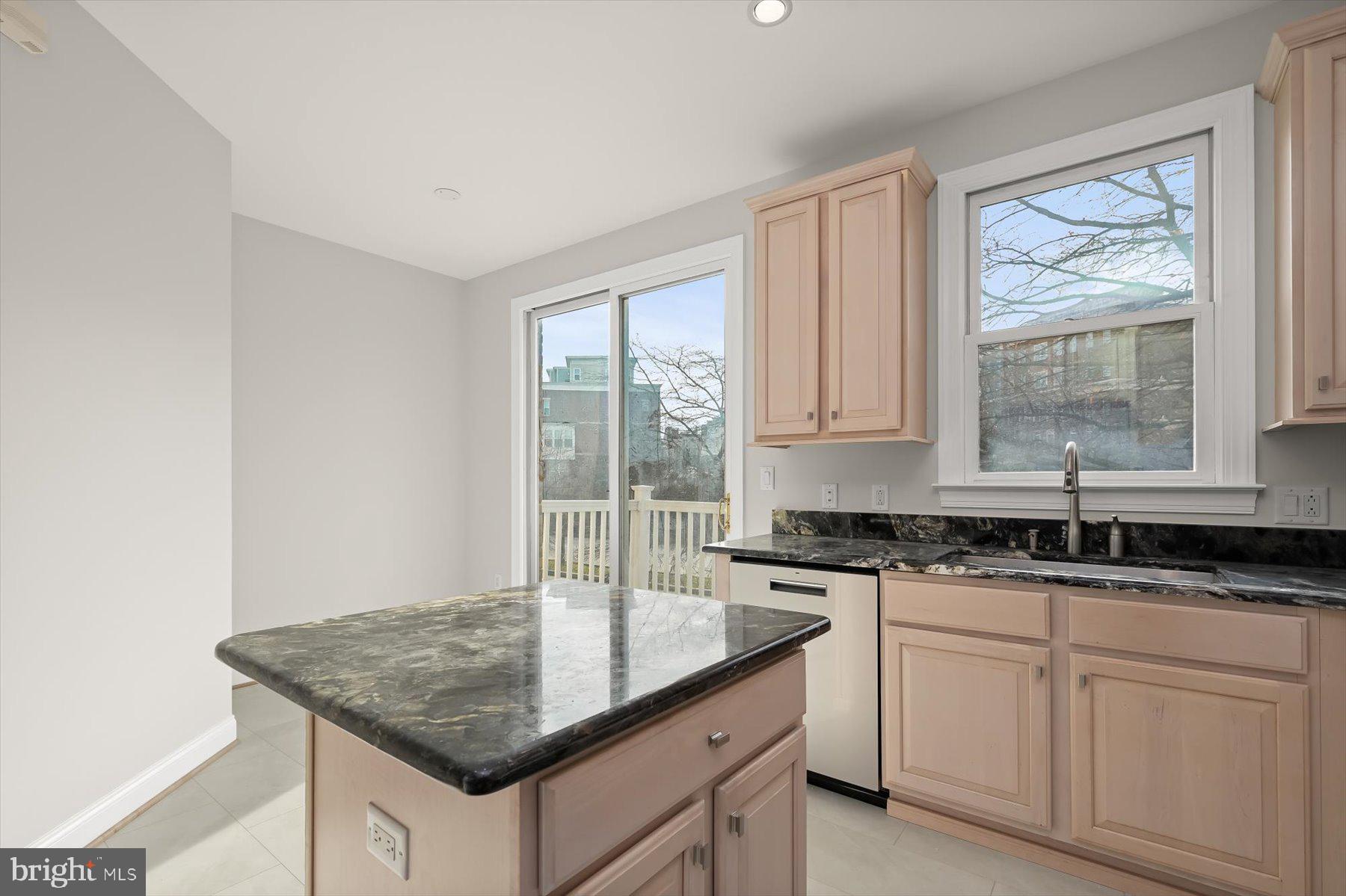 HARBORVIEW - Residential