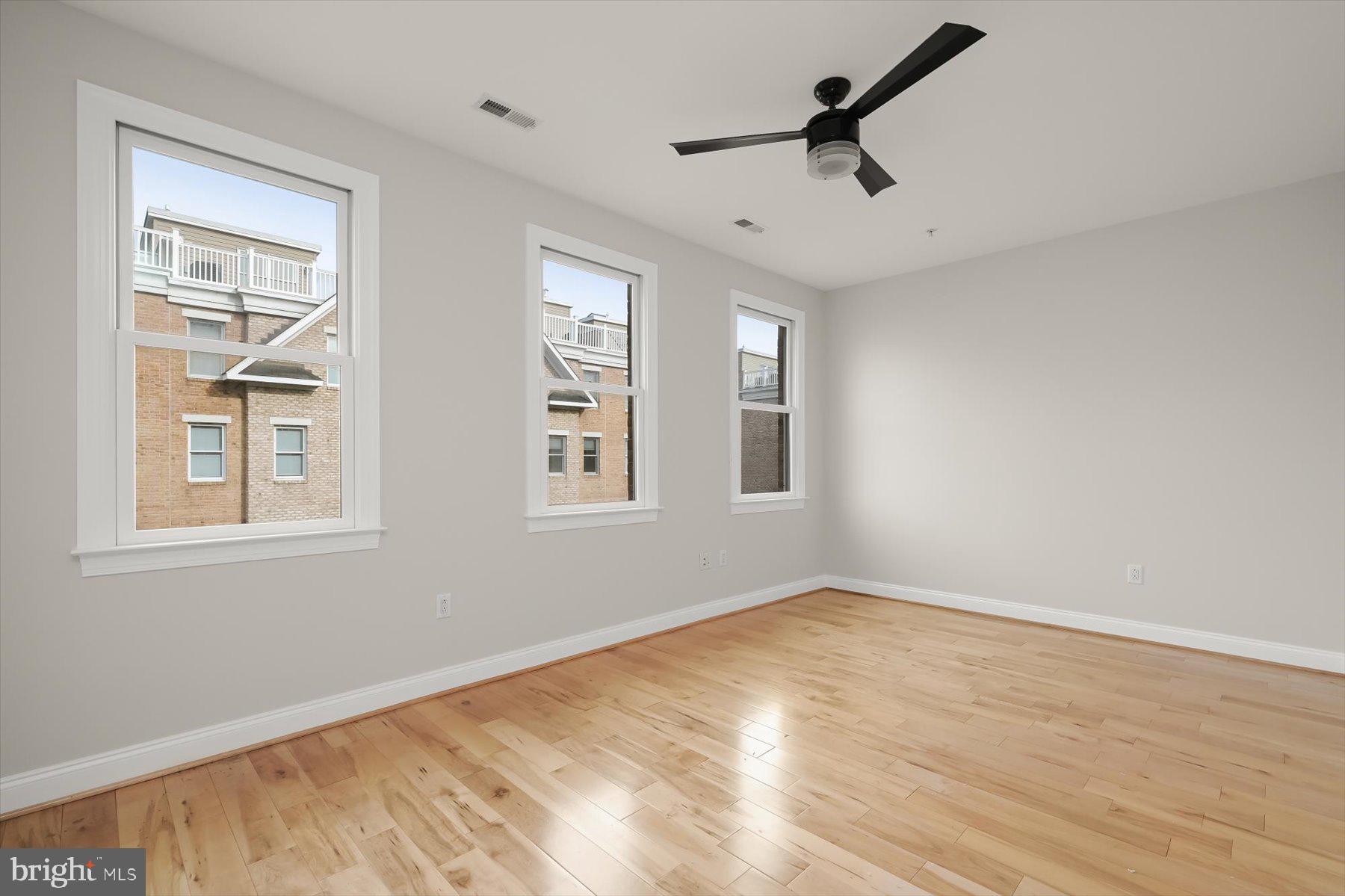 HARBORVIEW - Residential