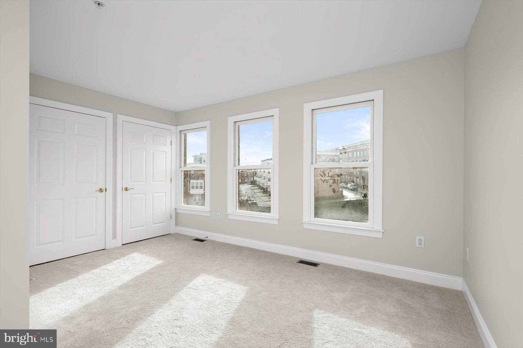 HARBORVIEW - Residential