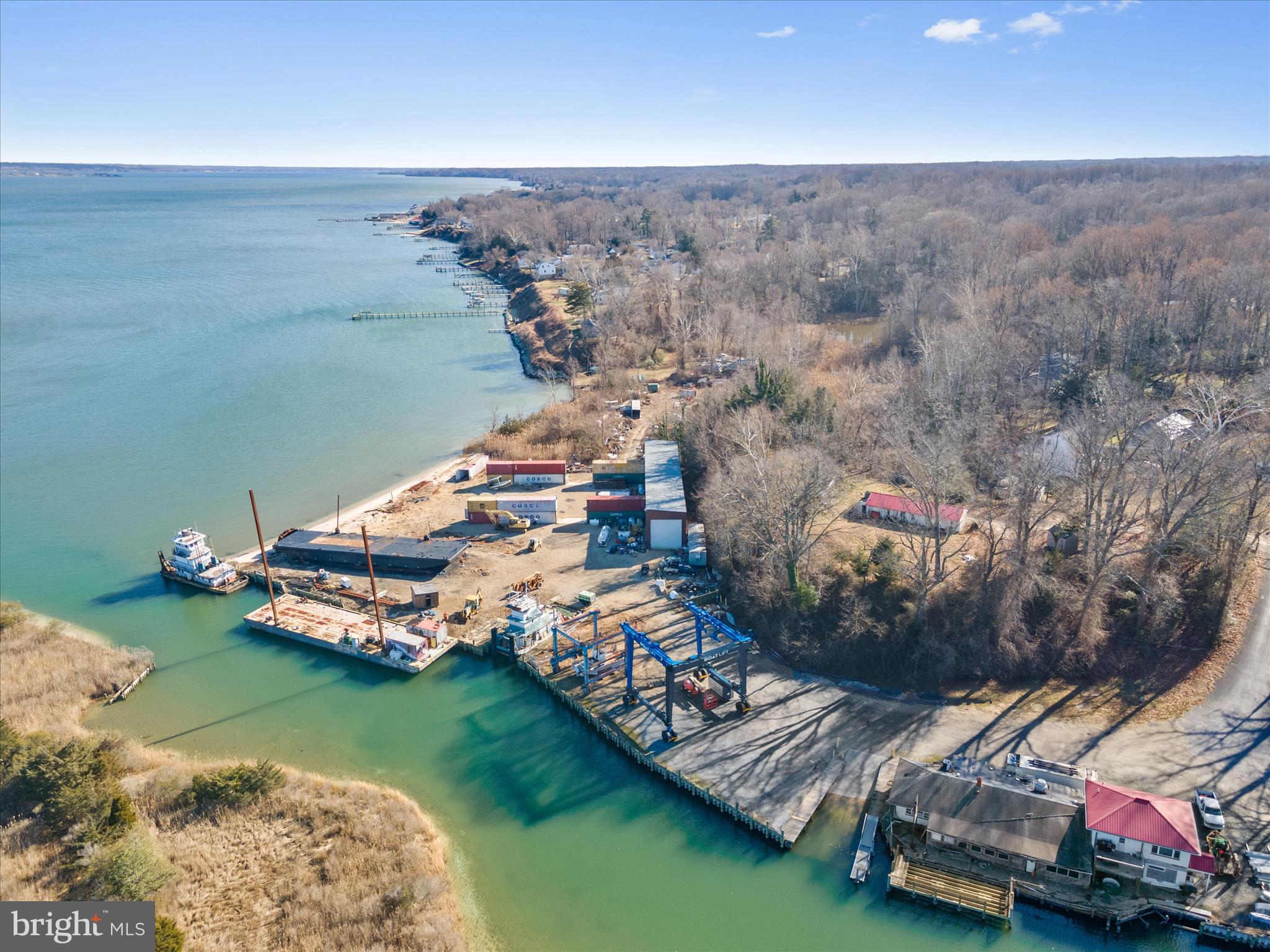 RIVERWOOD FARMS - Residential