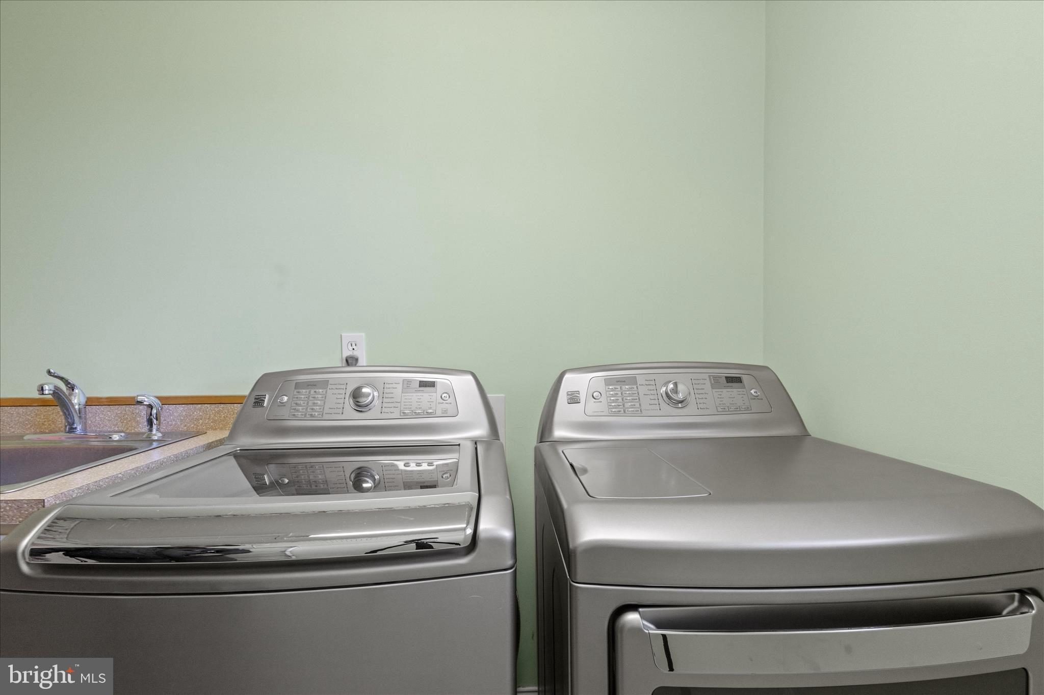 RIVERWOOD FARMS - Residential