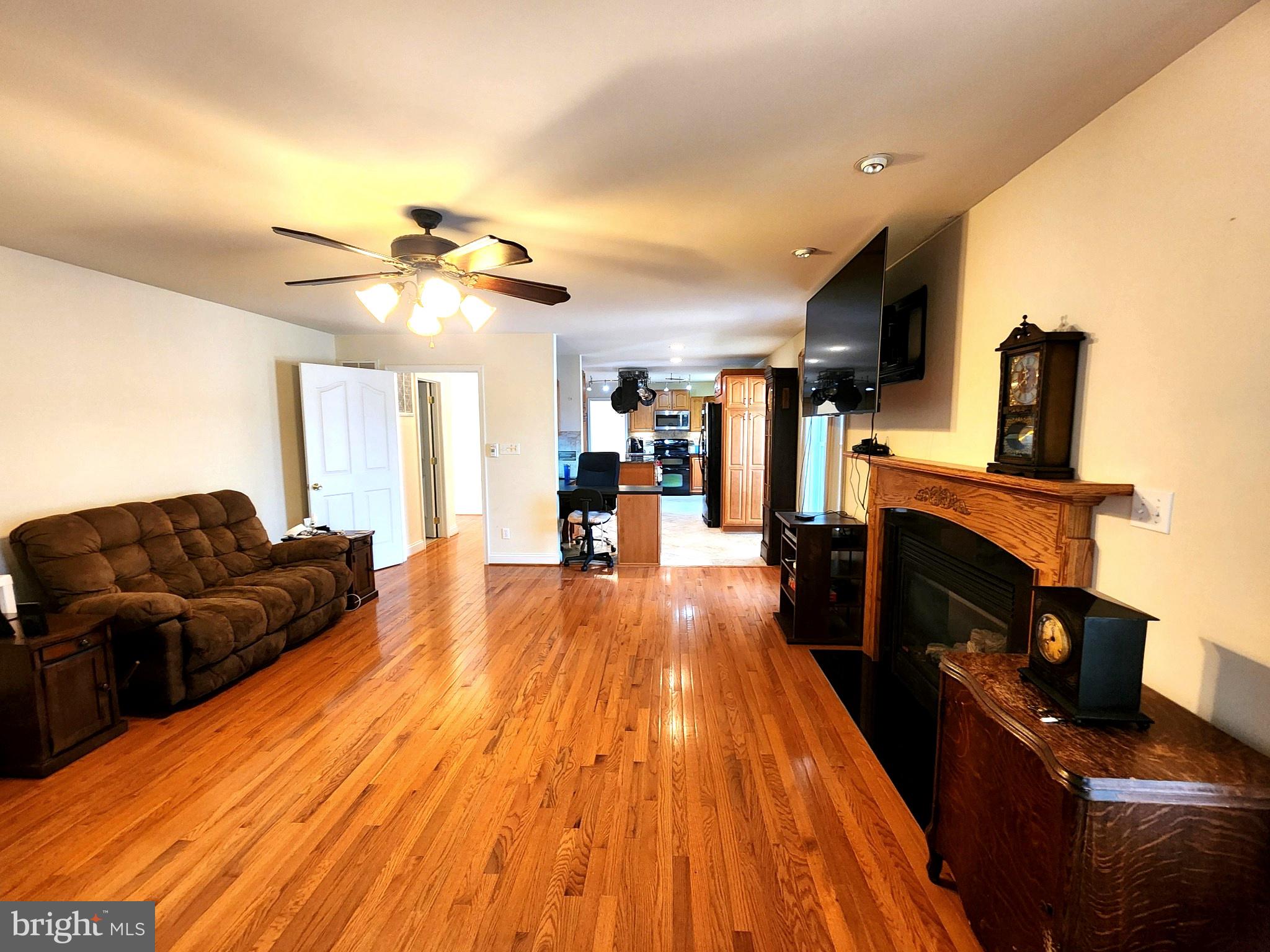 RIVERWOOD FARMS - Residential