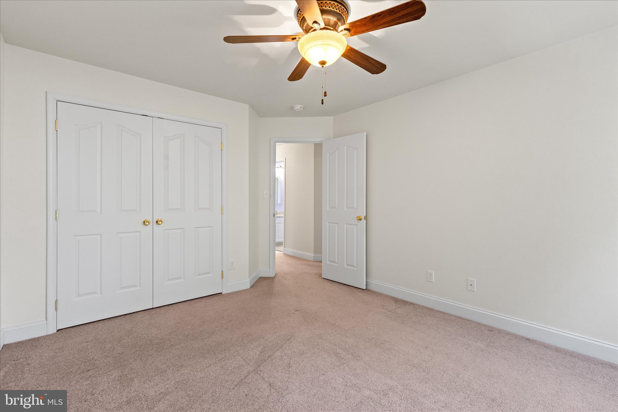 RIVERWOOD FARMS - Residential