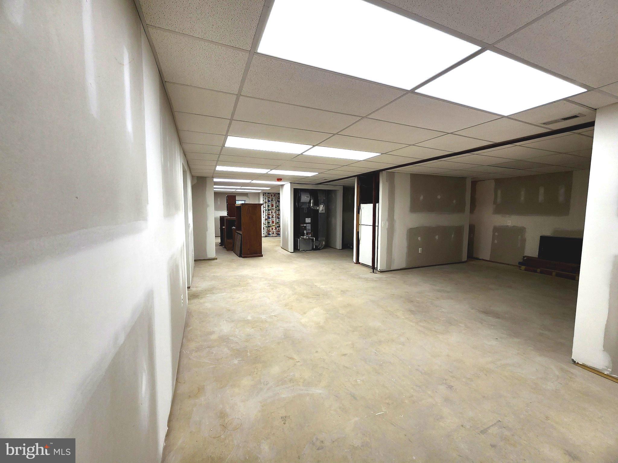 RIVERWOOD FARMS - Residential