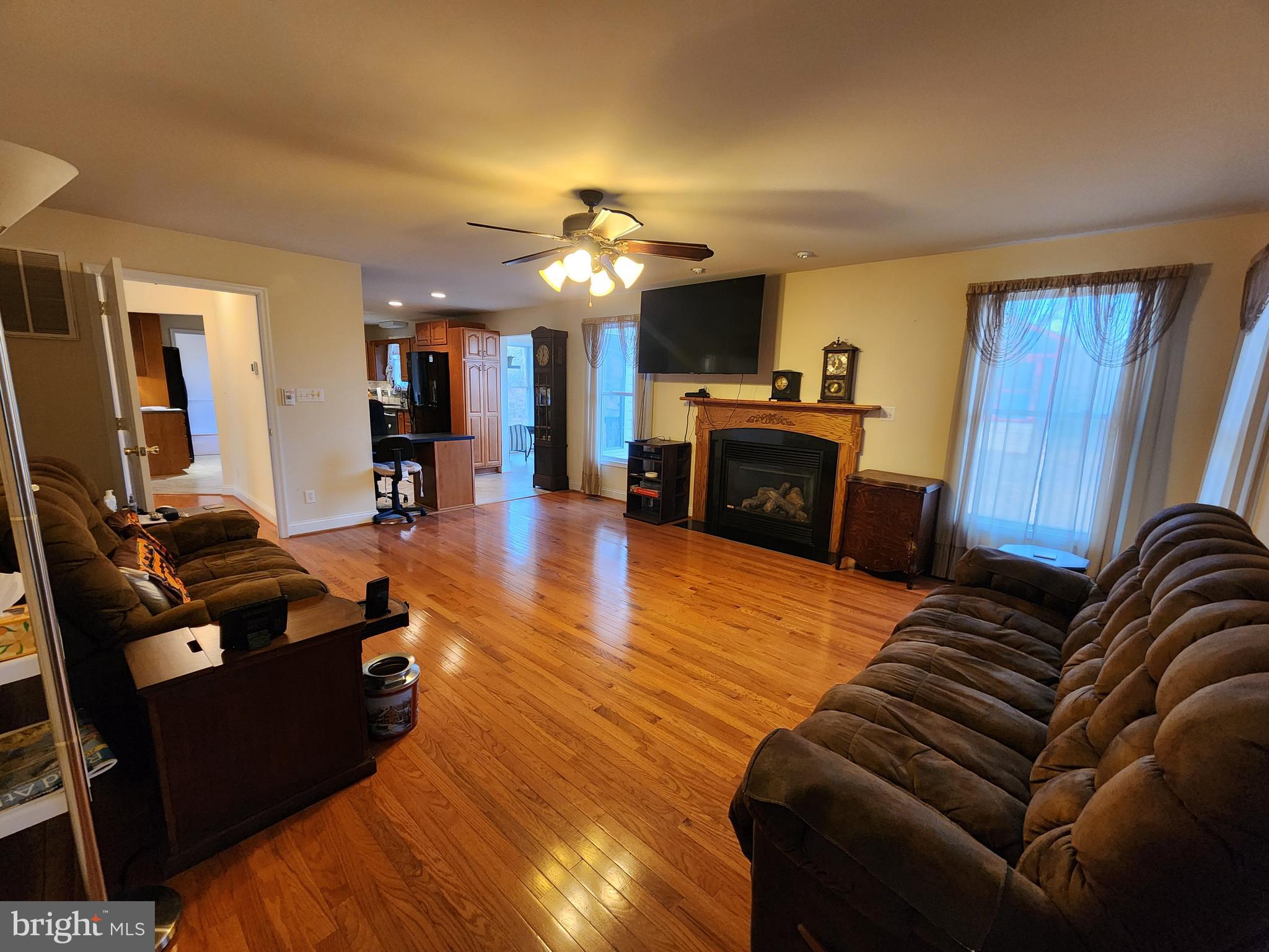 RIVERWOOD FARMS - Residential