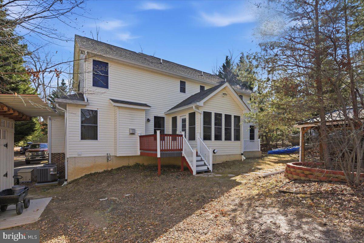 RIVERWOOD FARMS - Residential