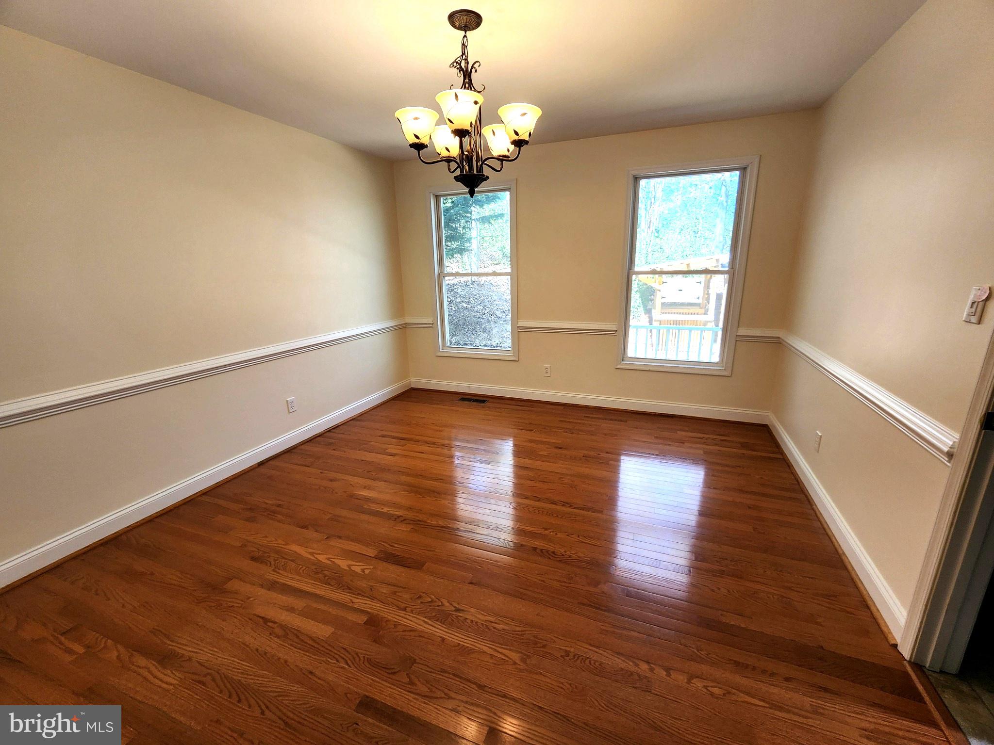 RIVERWOOD FARMS - Residential