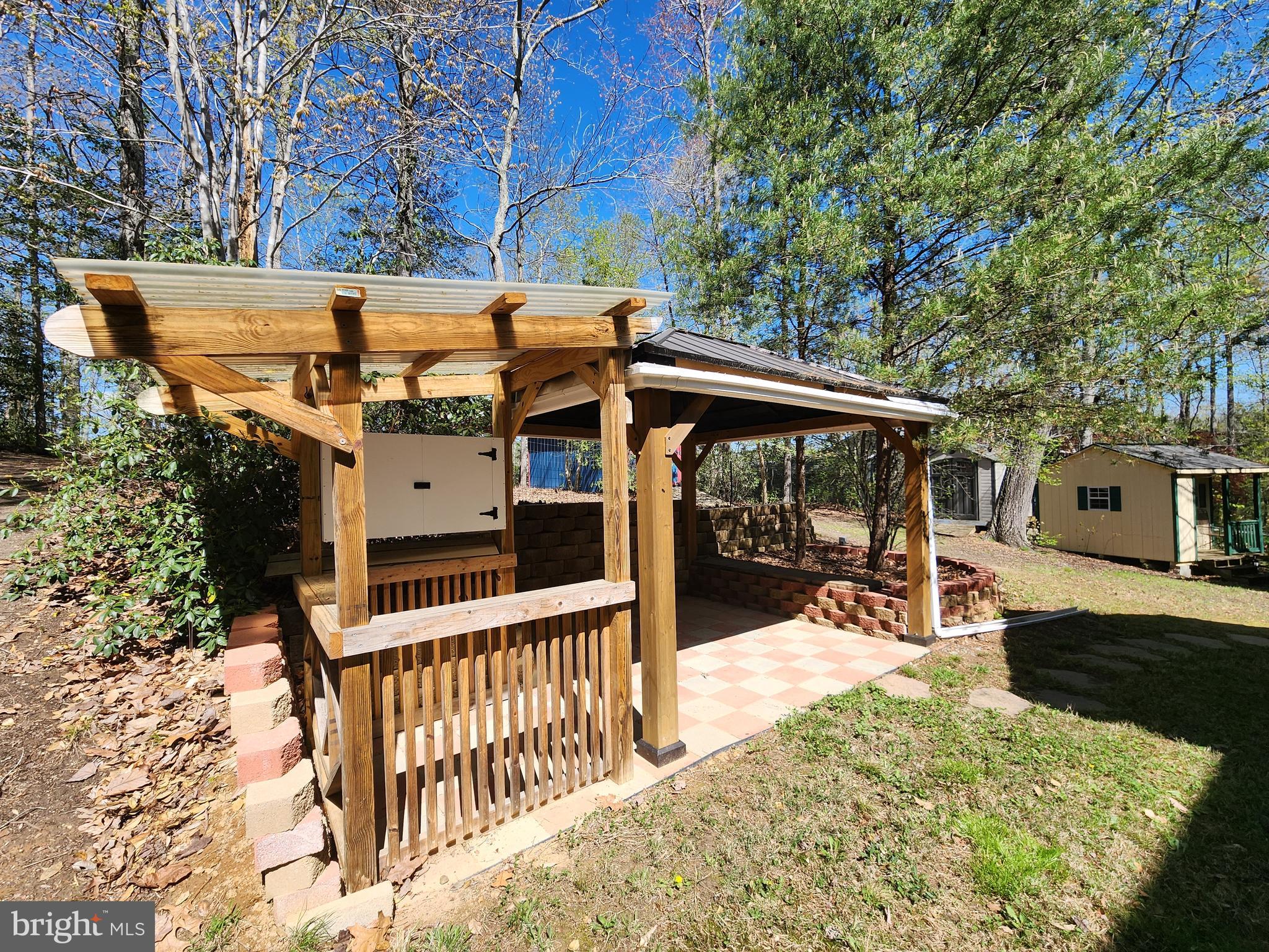 RIVERWOOD FARMS - Residential