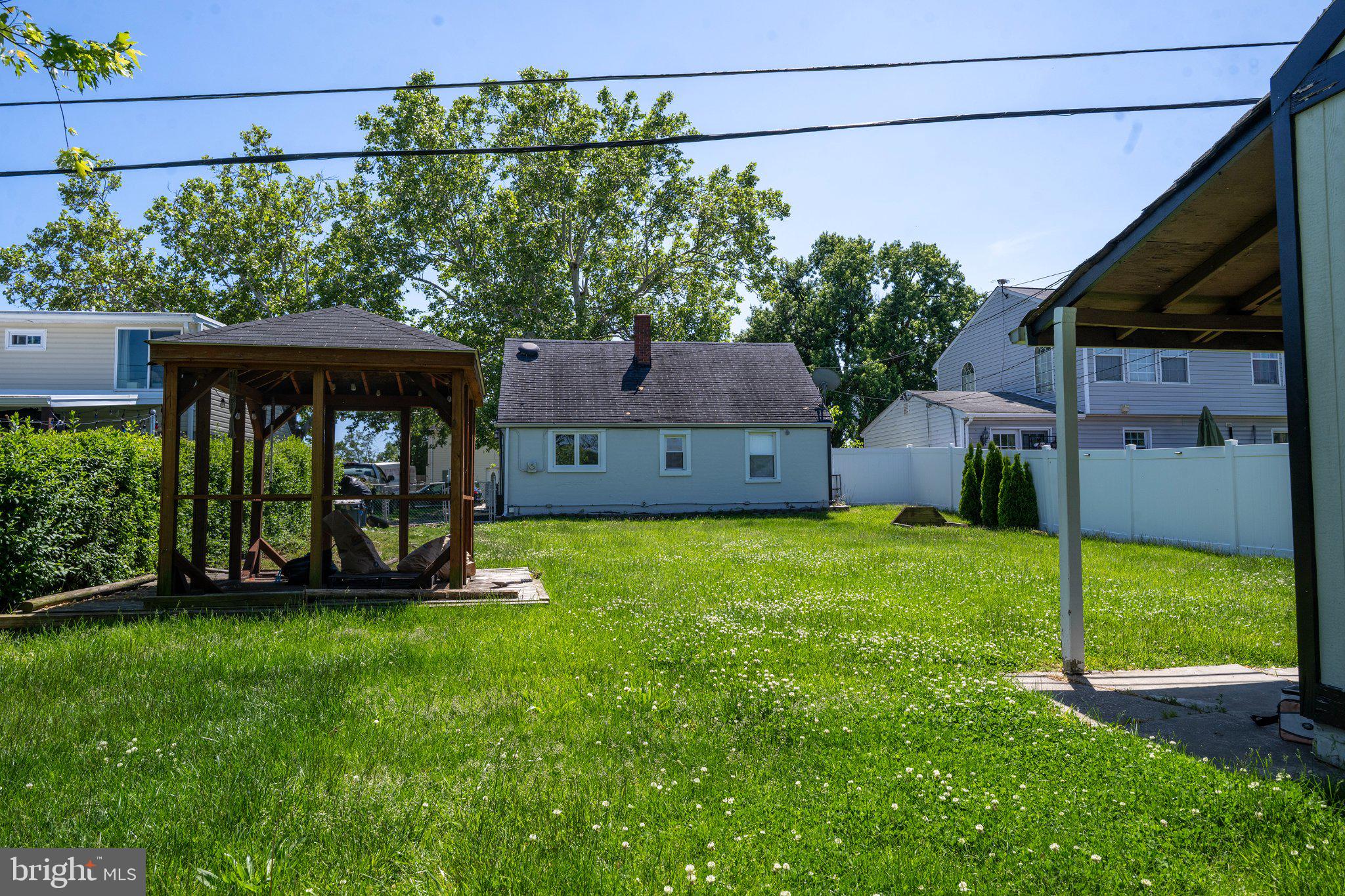 WATERSEDGE - Residential