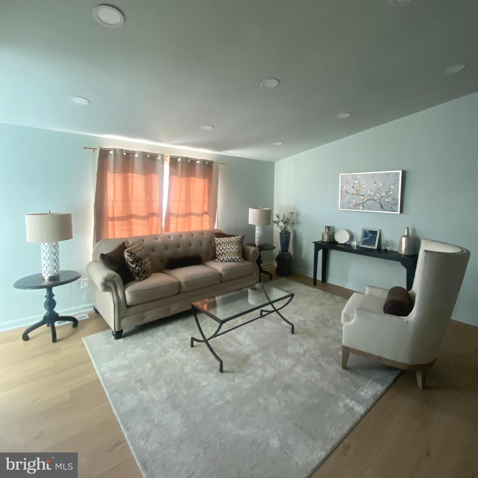 PLEASANT VALLEY - Residential Lease