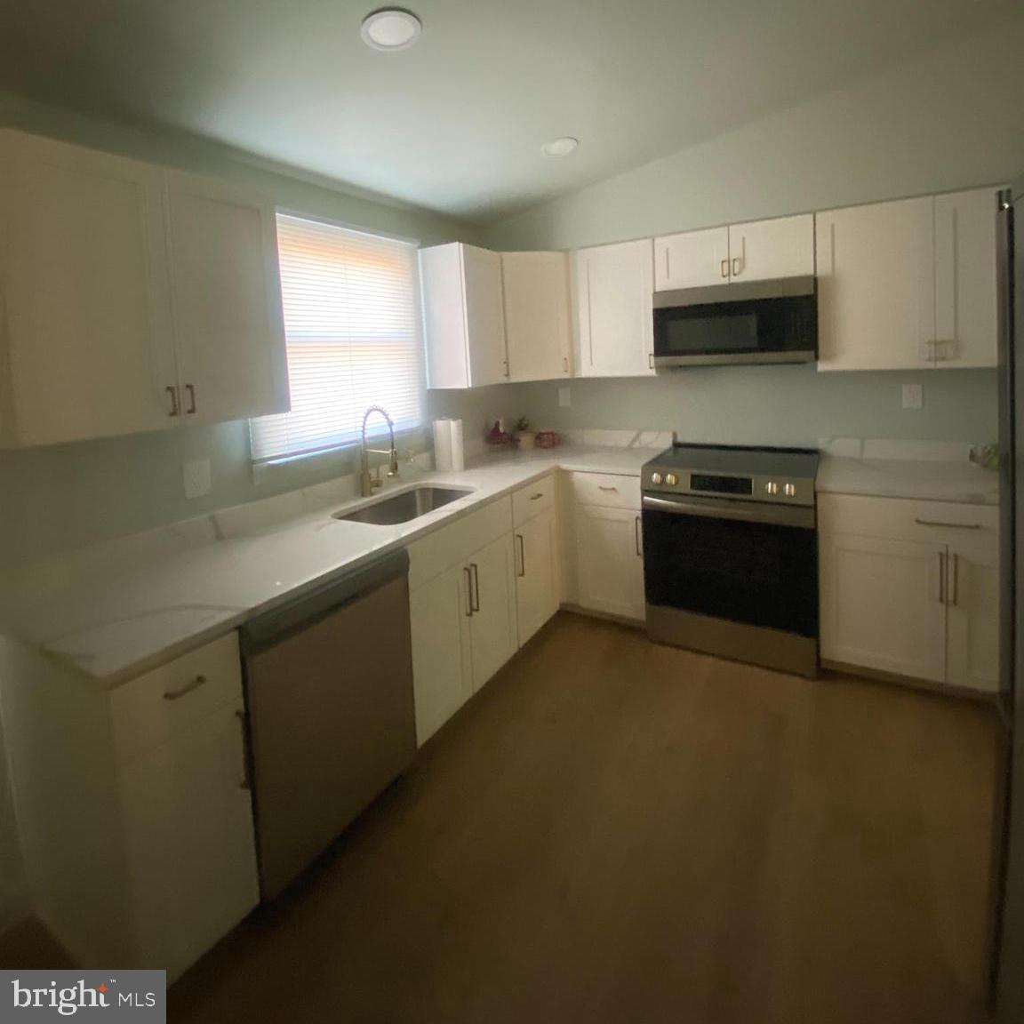 PLEASANT VALLEY - Residential Lease