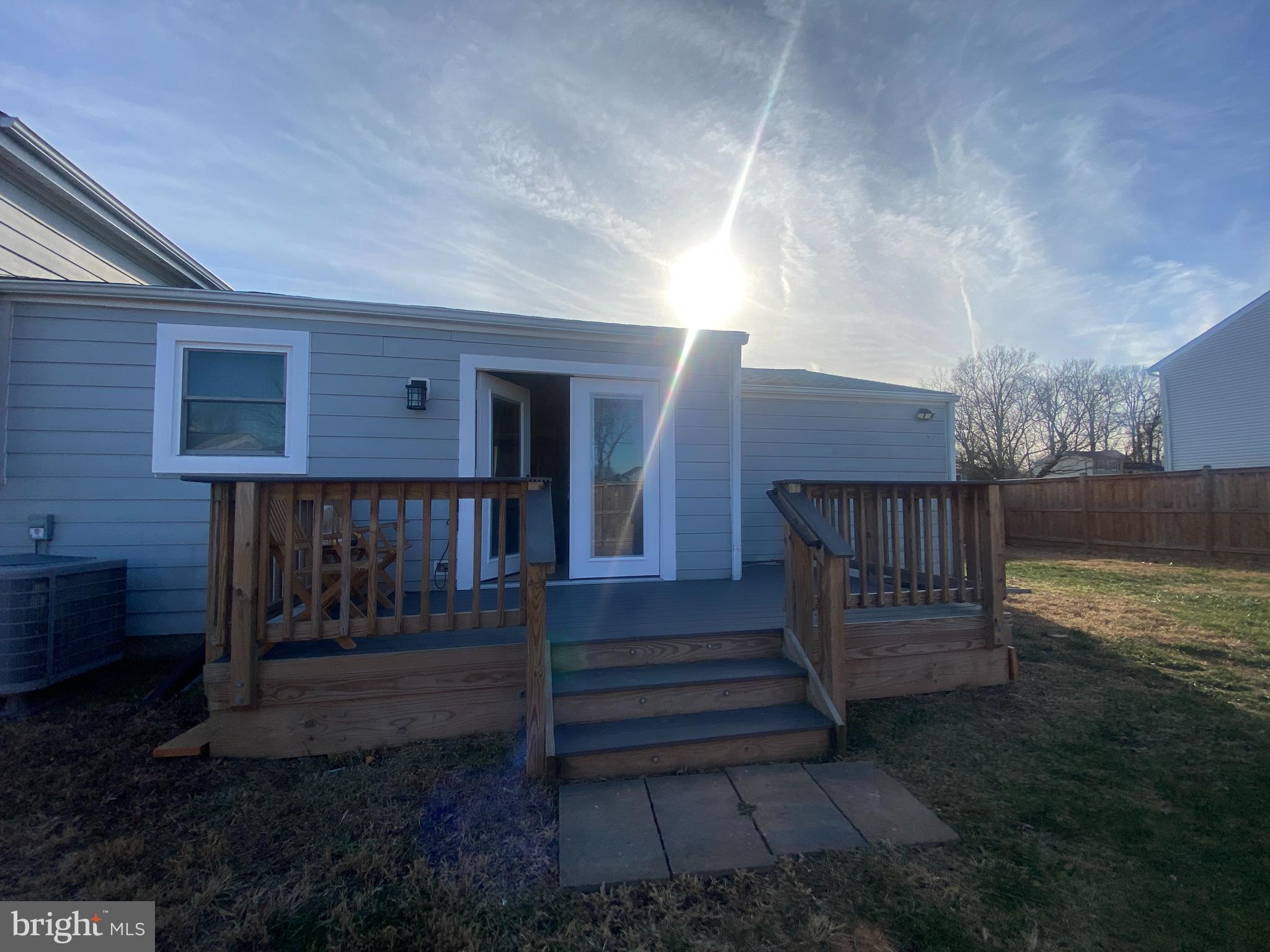 PLEASANT VALLEY - Residential Lease