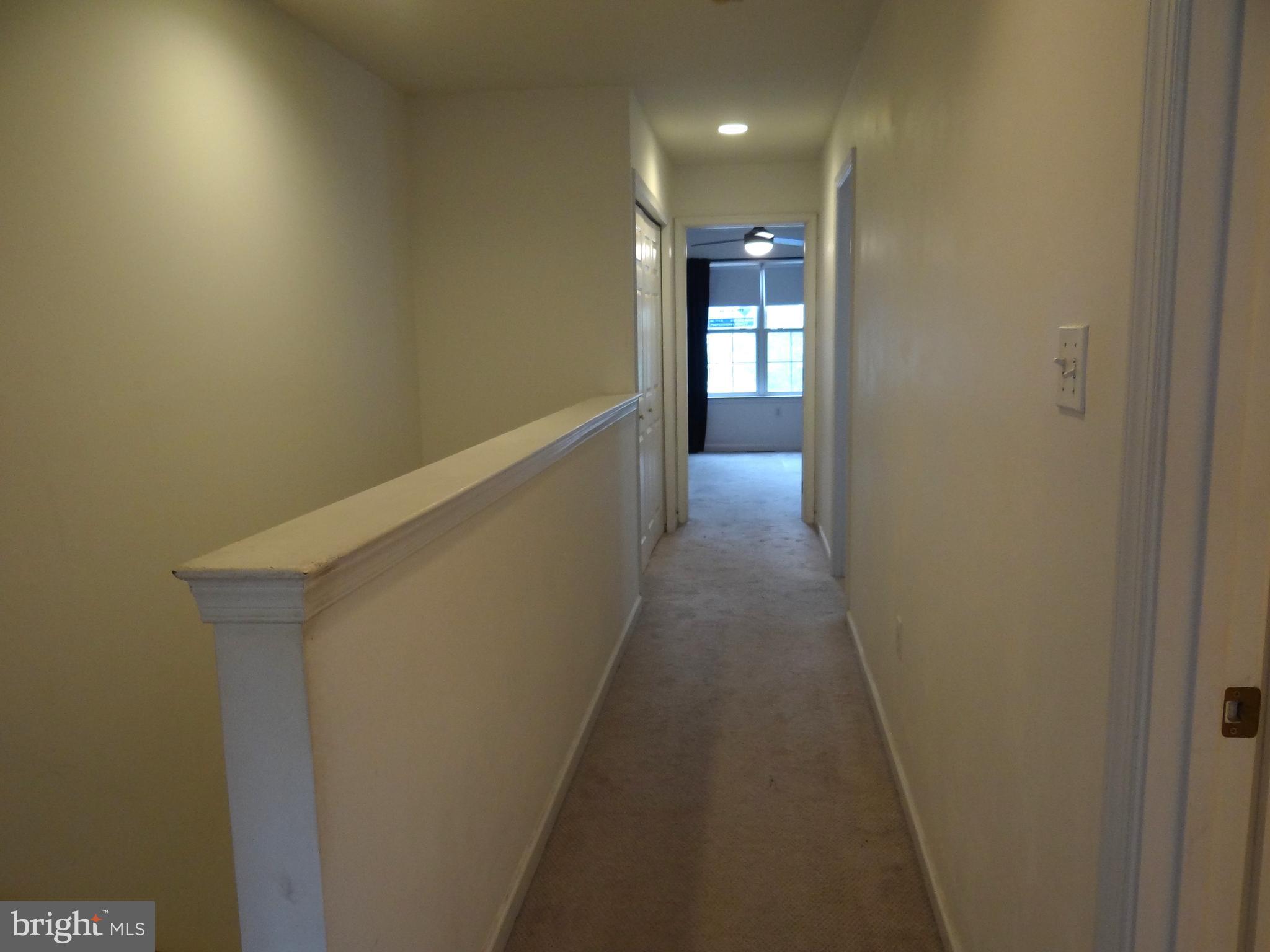 COUNTRY MEADOWS - Residential Lease