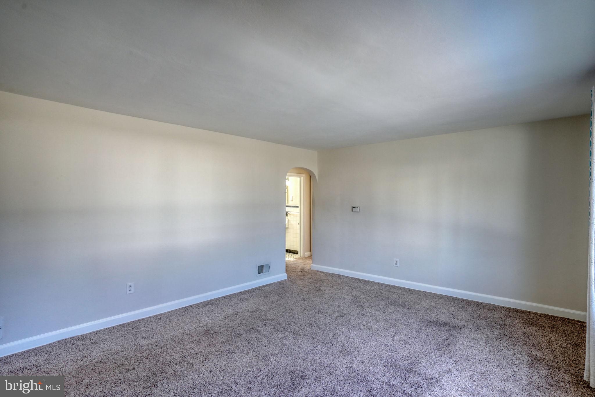 MIDDLETOWN - Residential