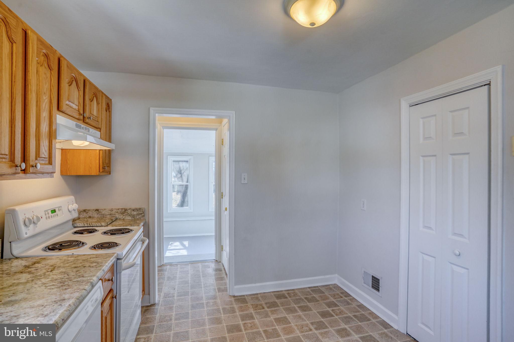 MIDDLETOWN - Residential