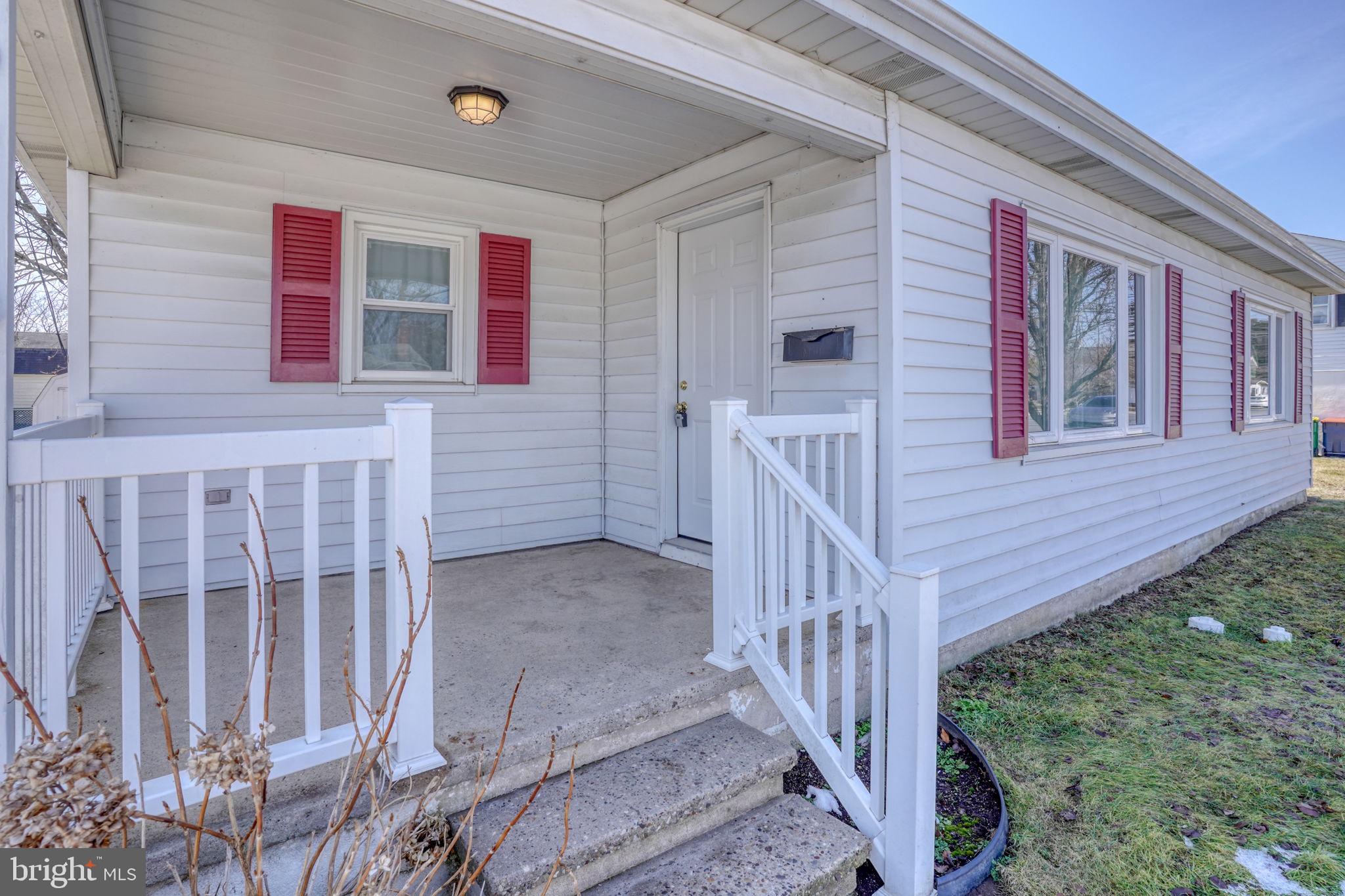 MIDDLETOWN - Residential