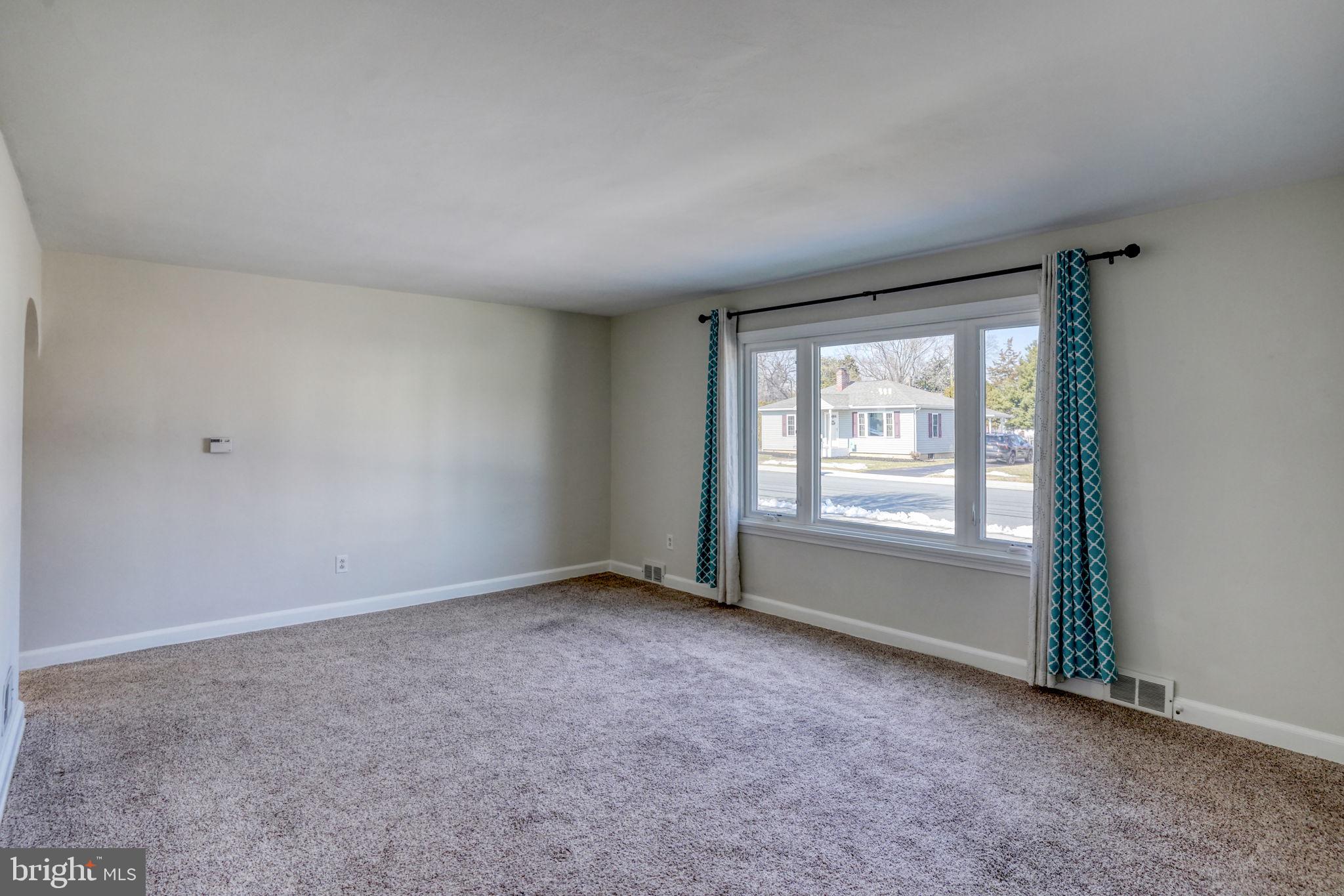 MIDDLETOWN - Residential