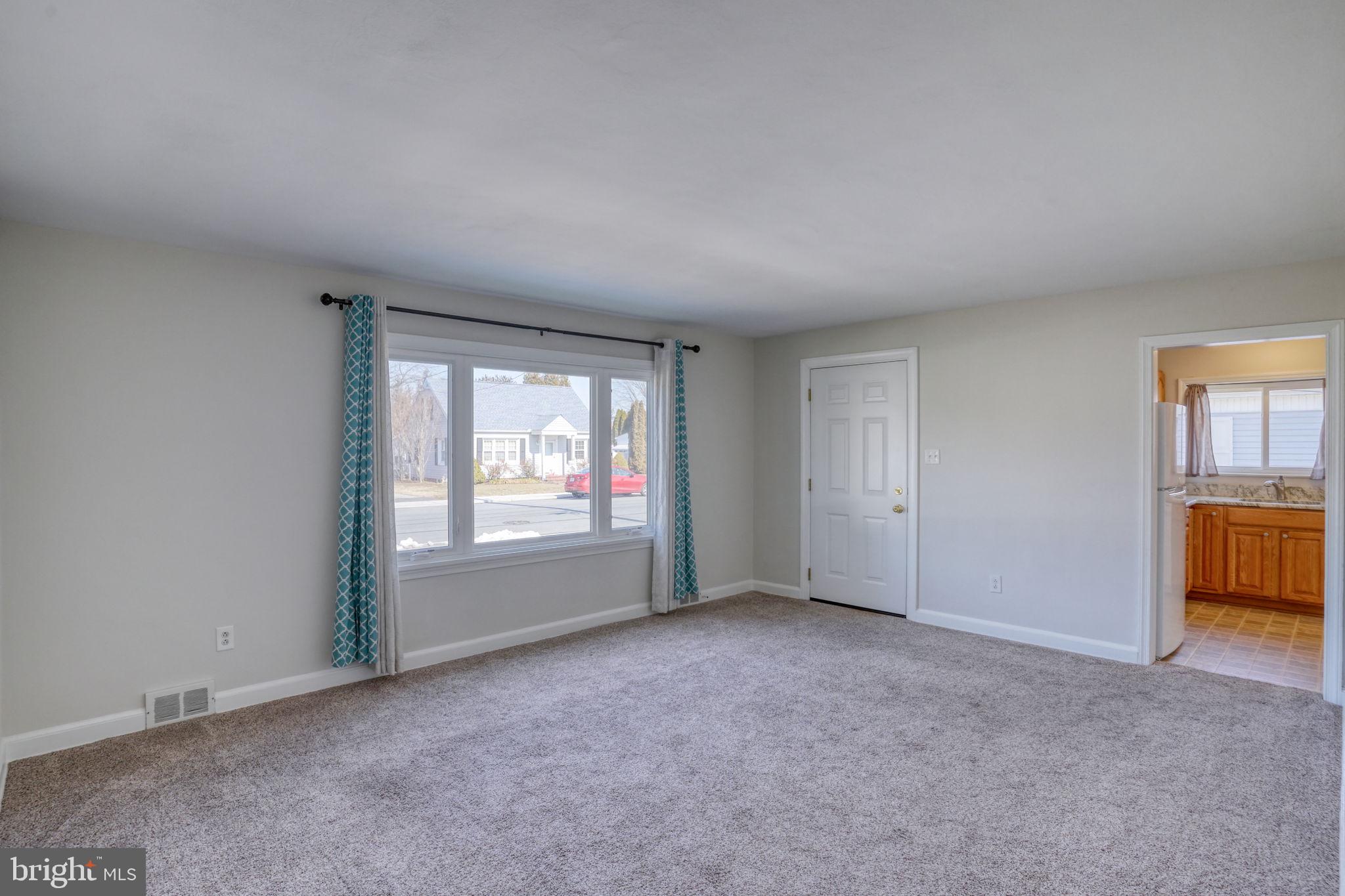 MIDDLETOWN - Residential