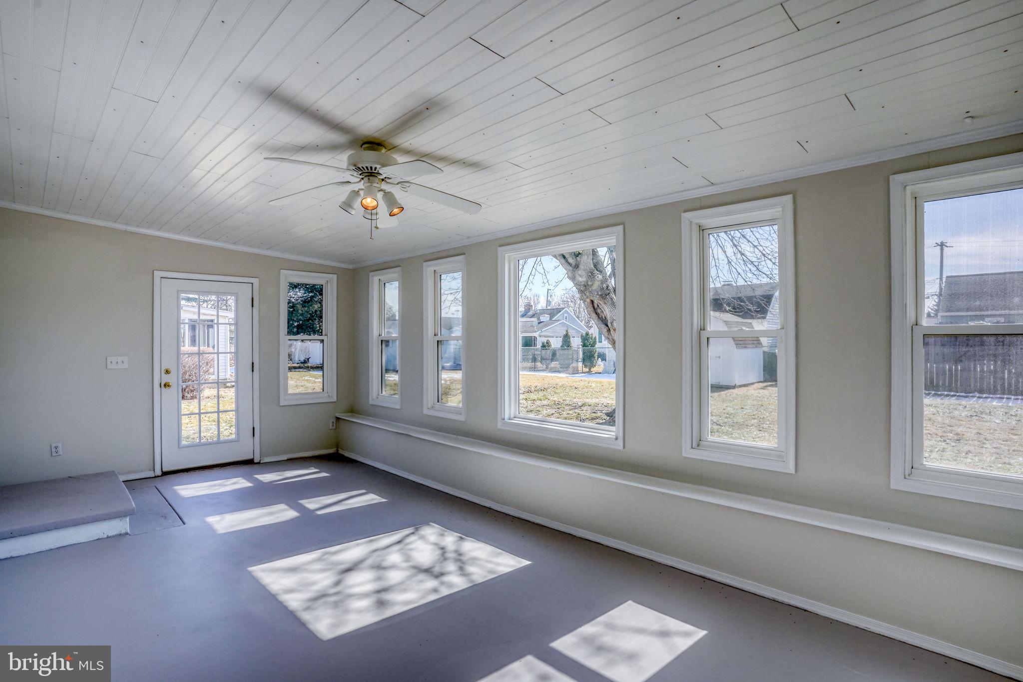 MIDDLETOWN - Residential