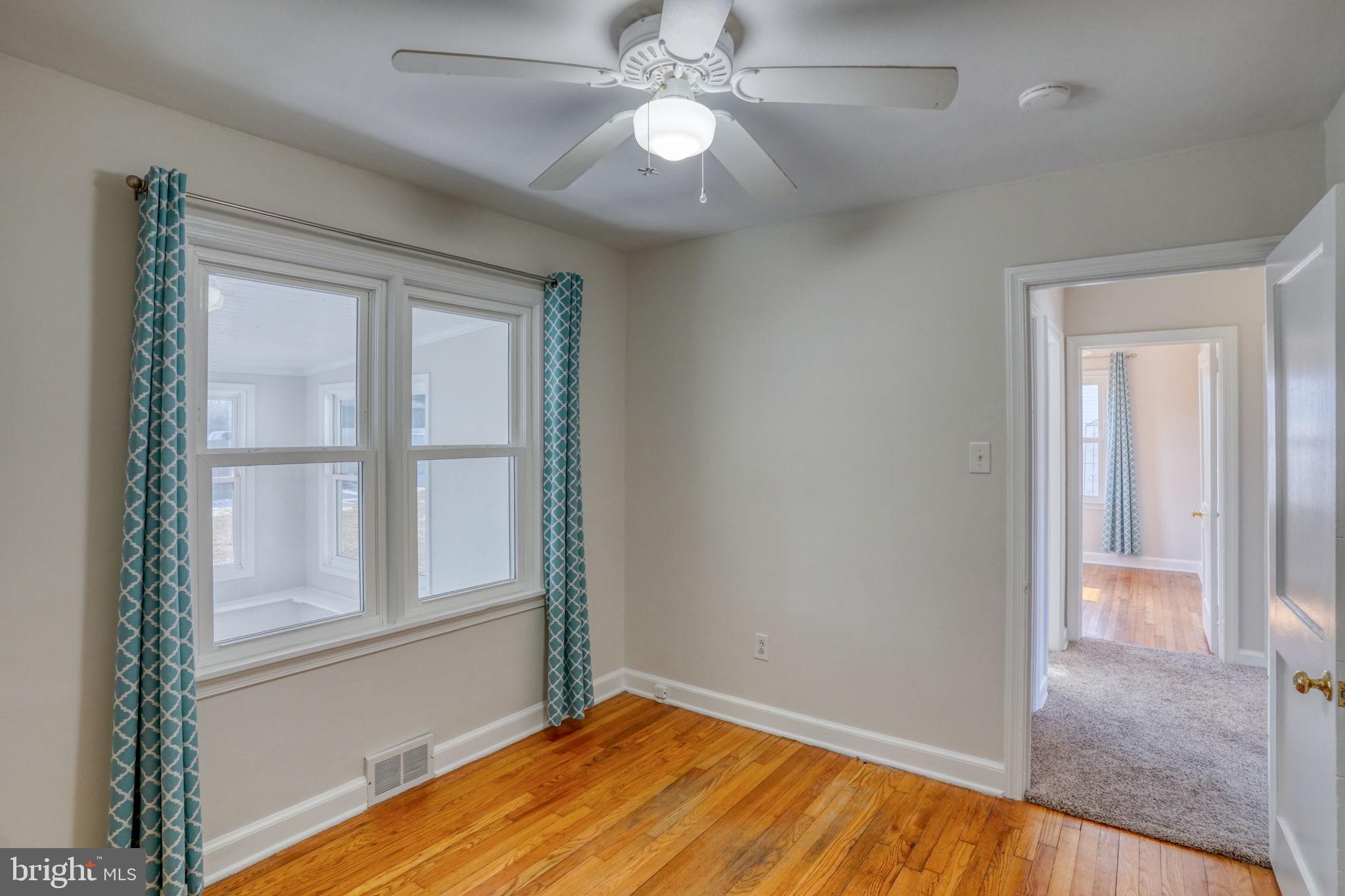 MIDDLETOWN - Residential