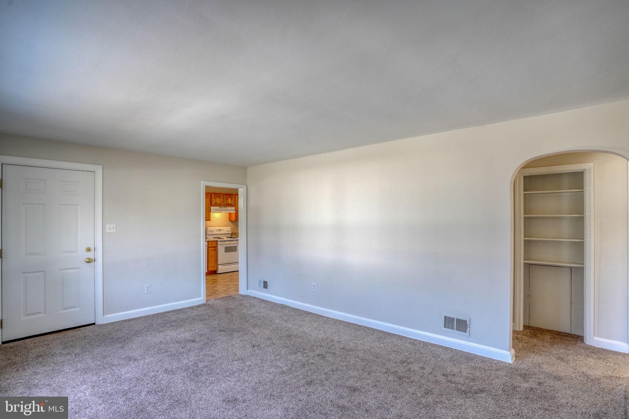 MIDDLETOWN - Residential